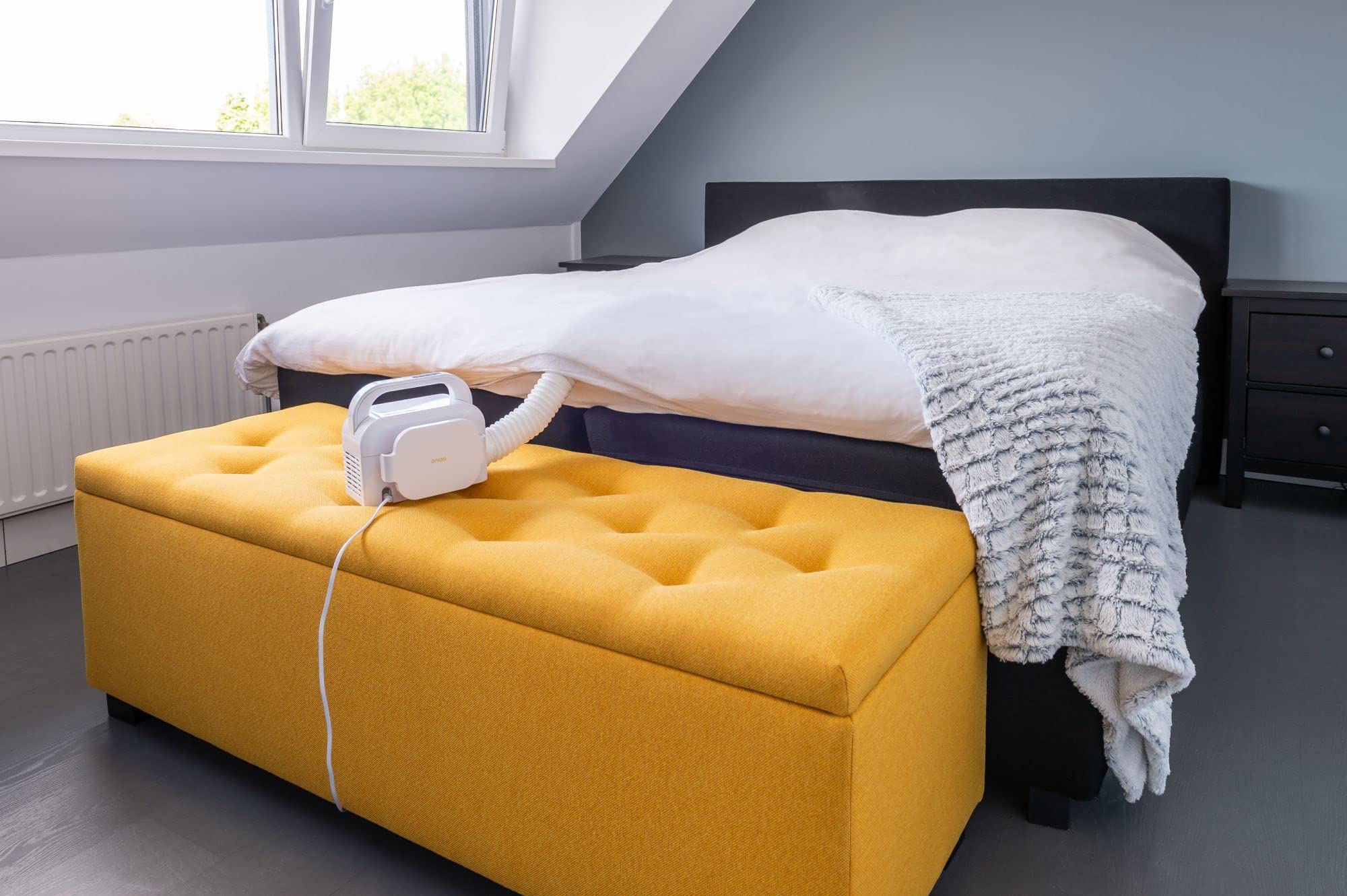 Iris Ohyama, 2-in-1-Heizdeckenheizung und -trockner, 490W, Einwegschlauch, 3 Timer-Einstellungen, Für Bettwäsche, Decke - Bed Warmer BW-C1 - weiß