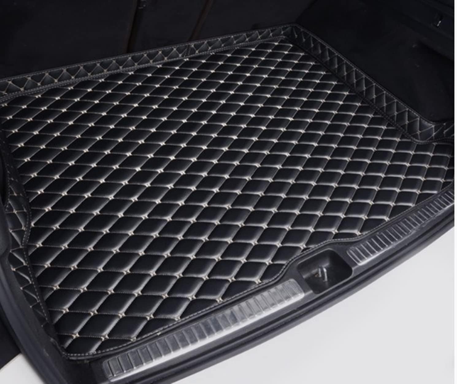 QIZUN Car Boot Liner Mat for Cupra Ateca I 2018-2025, Boot Protector Mat Anti Slip Hard Wearing Tray, Diamond Quilted Premium Leather