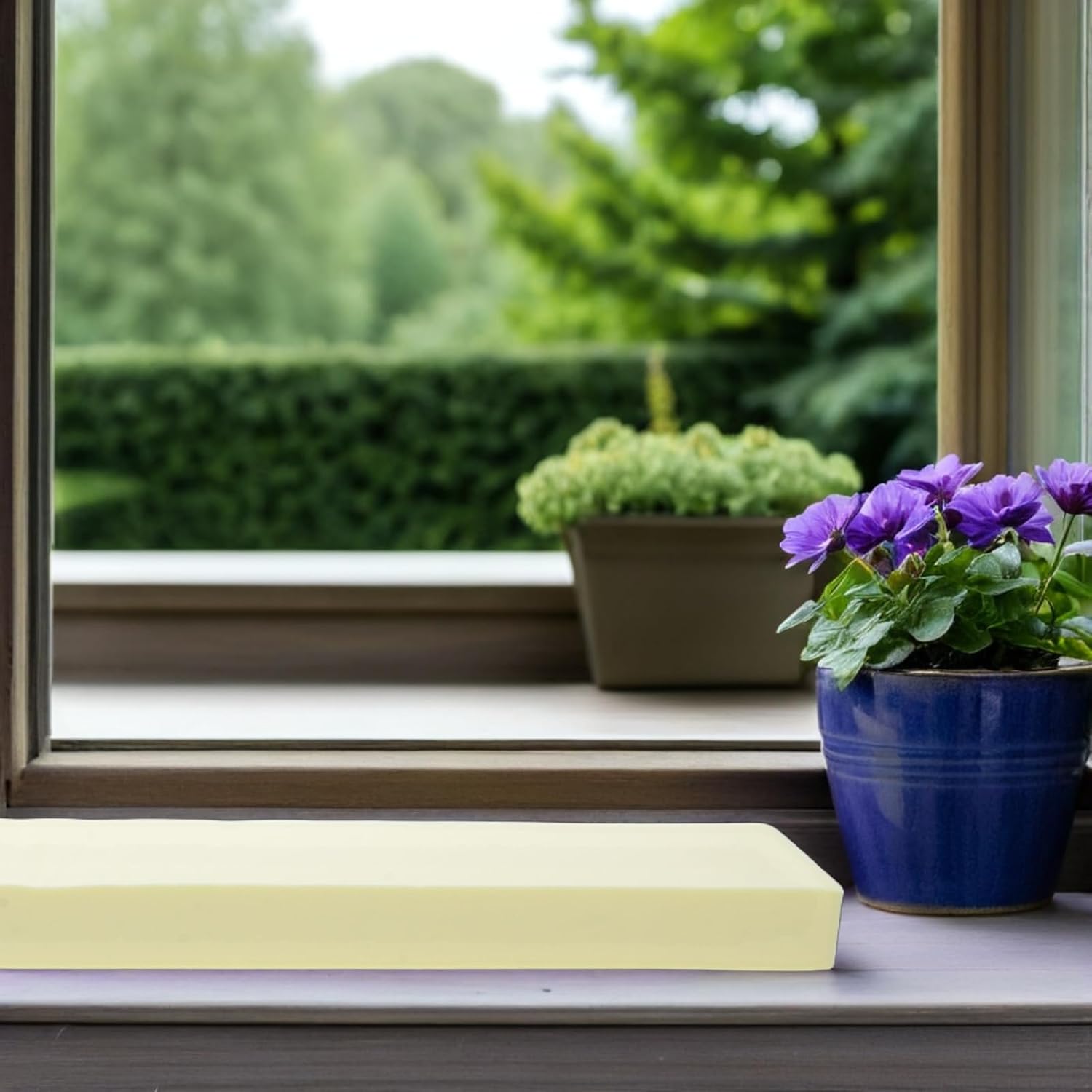 2pcs Window Moisture Absorber Strips, Large 50x6.8x2.8cm Water Absorbent Sponge Blocks for Condensation Prevention on Windowsills and Kitchen Use