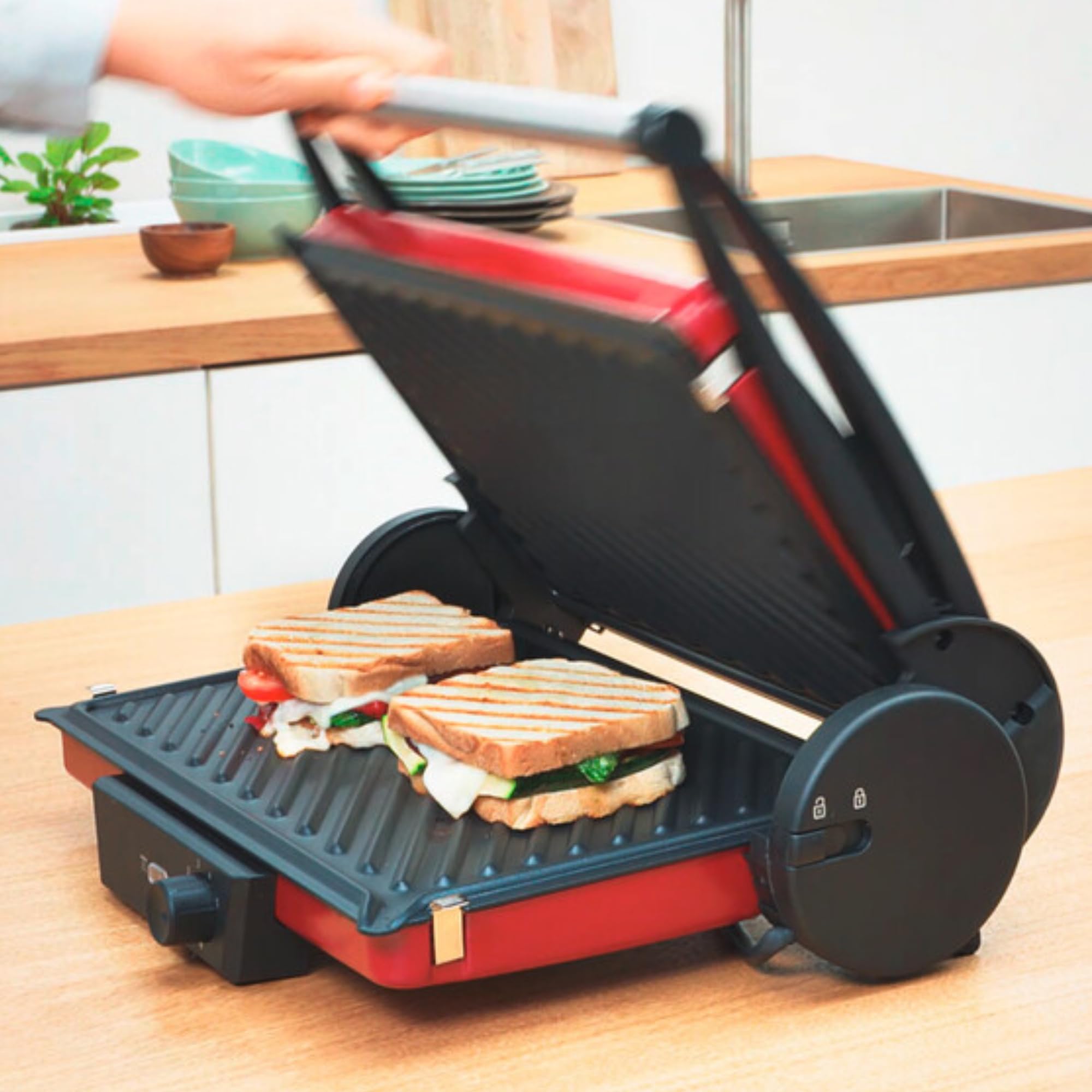 Bosch - Grill eléctrico, 3 posiciones, 2000W, Rojo, TCG4104