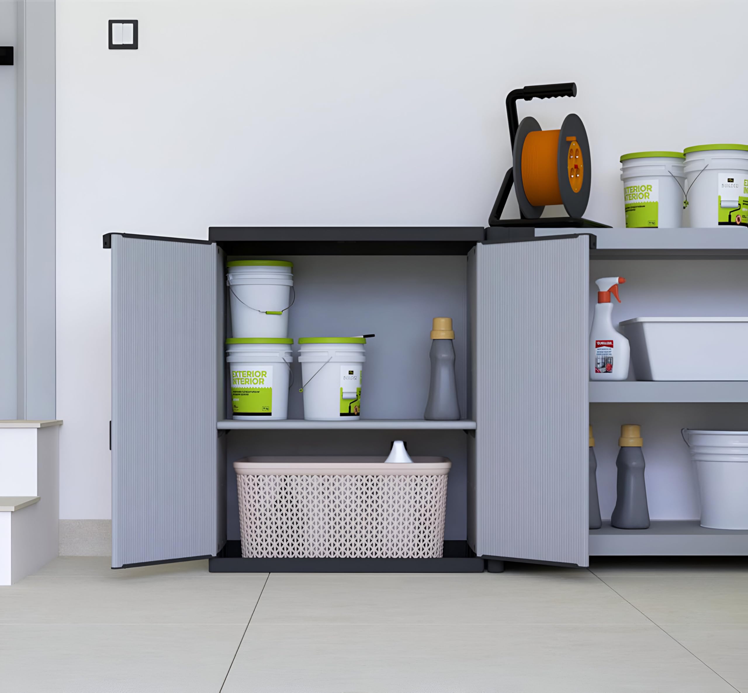 BuyStar Armadio Basso 2 Ante da Esterno 68x40x85h cm Ripiano Interno Maniglie Sistema a Incastro Senza Viti Idrorepellente