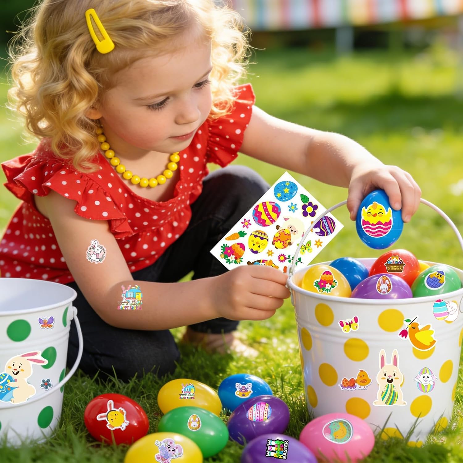 Simple polymer 616 Pcs Easter Party Favors Set Bracelets Stickers Tattoo Stamp Goodie Bags Stuffers Gifts