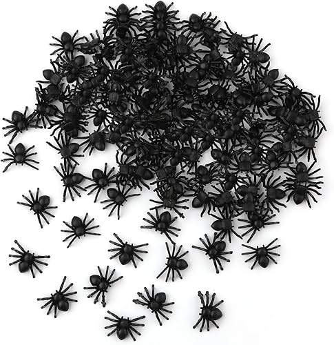SAVITA 100 piezas de decoración realista de araña pequeña de Halloween, mini araña de plástico negra realista aterradora broma araña pequeña broma