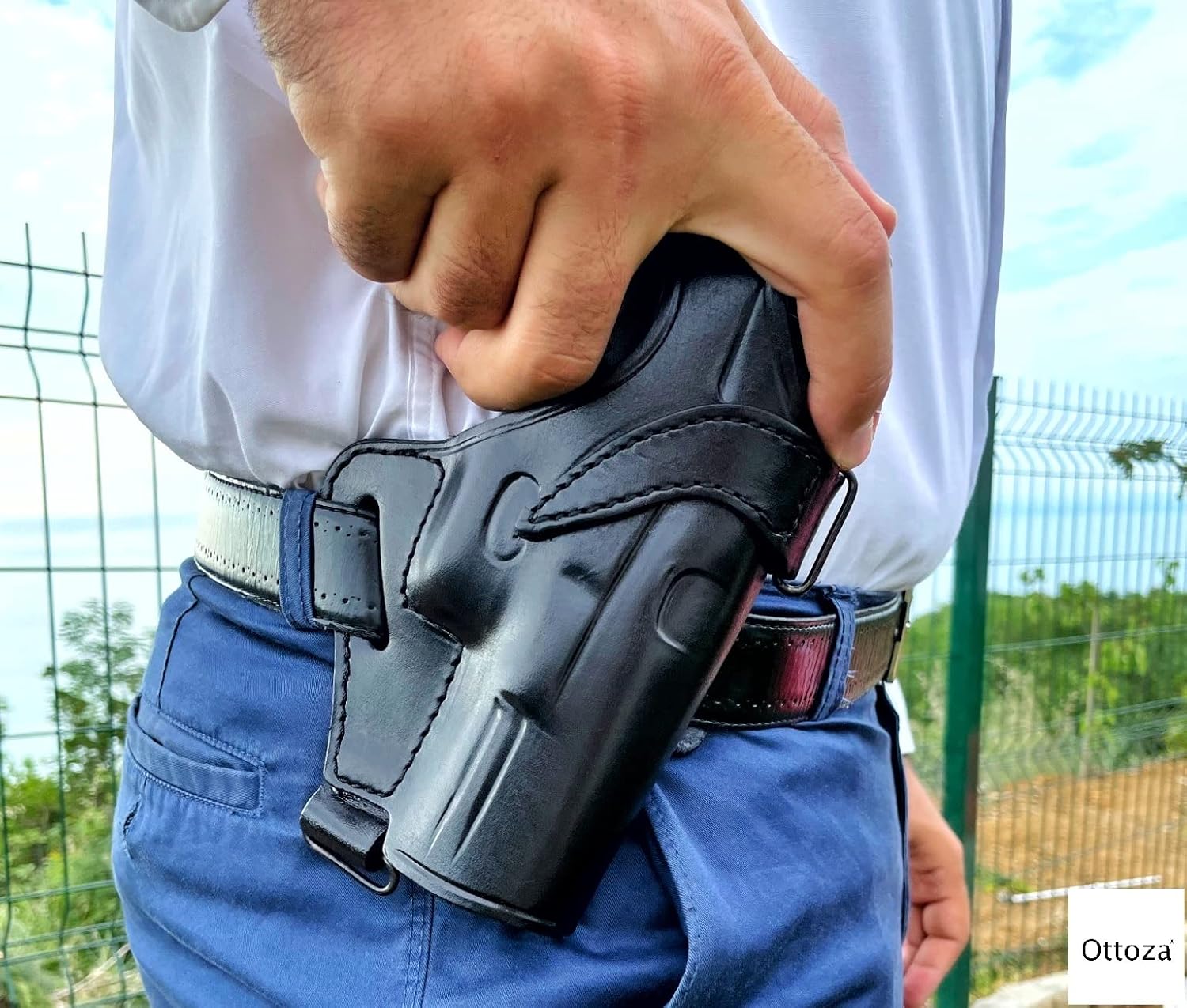 Ottoza Leather Shoulder Holster Glock 19/19X/17/23 Right Handed - Glock 19 Shoulder Holster - Dual Usage Shoulder + Belt