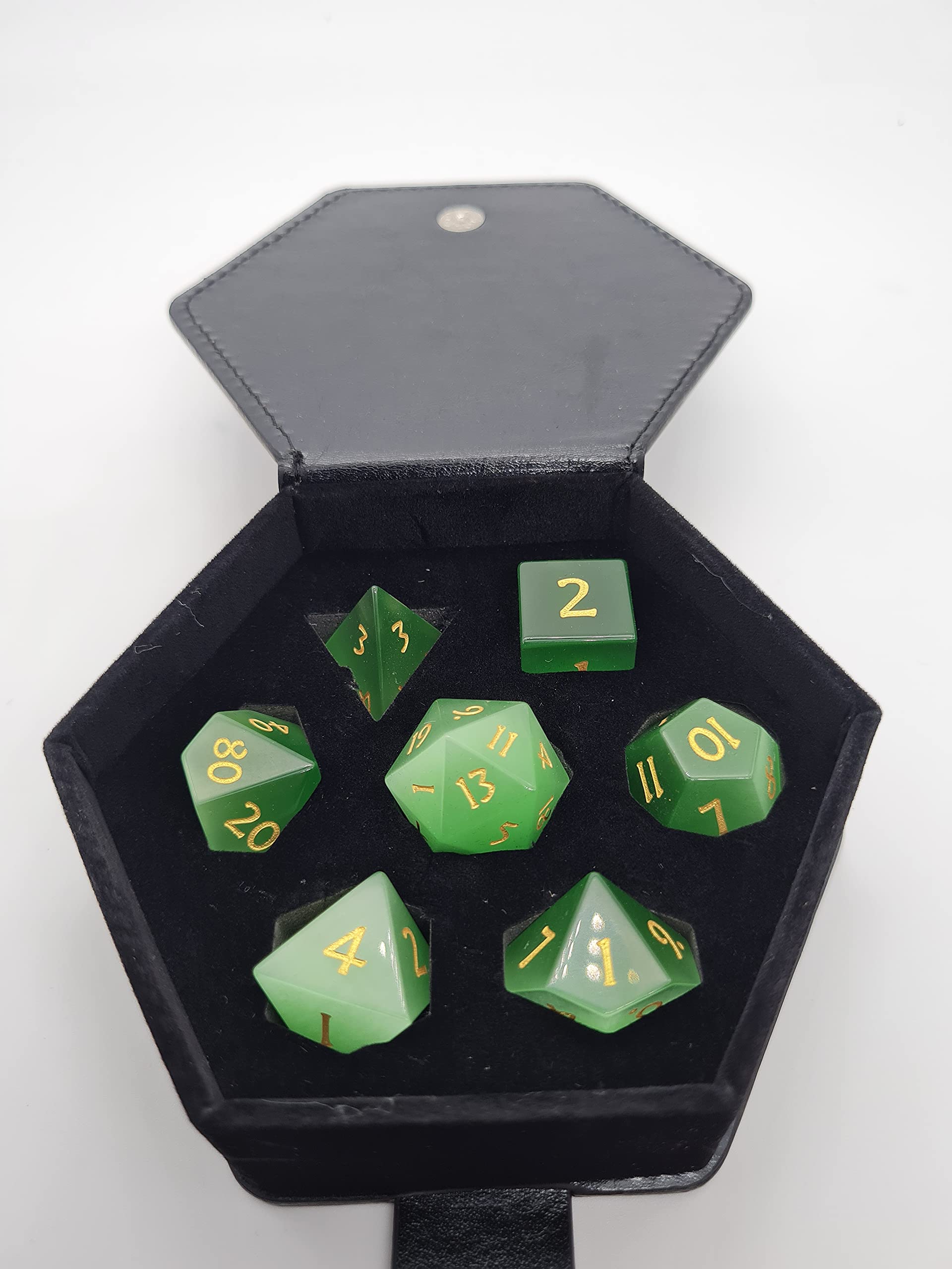 World of Dice - Katzenauge Edition - edles Würfelset aus echtem Schmuckstein, 7-teiliges Würfelset für RPG, Pen and Paper, DND, DSA, D4 bis D20