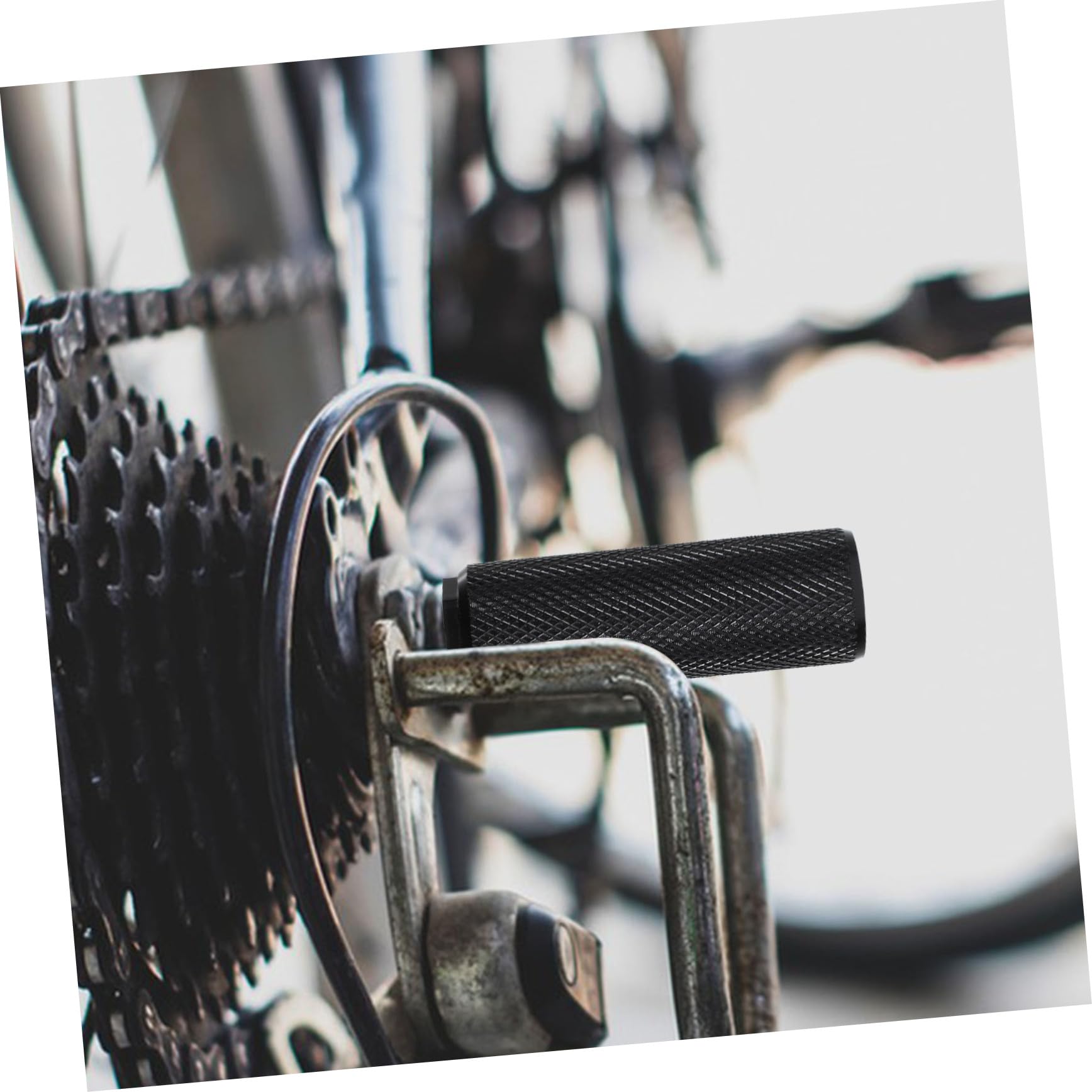 VANZACK Aluminum Alloy Bike Rear Foot Pegs Anti-Slip Bike Rear Foot Pedals Wear-Resistant Folding Bike Pegs Clamp on Foot Pegs for Bicycle 1 Set