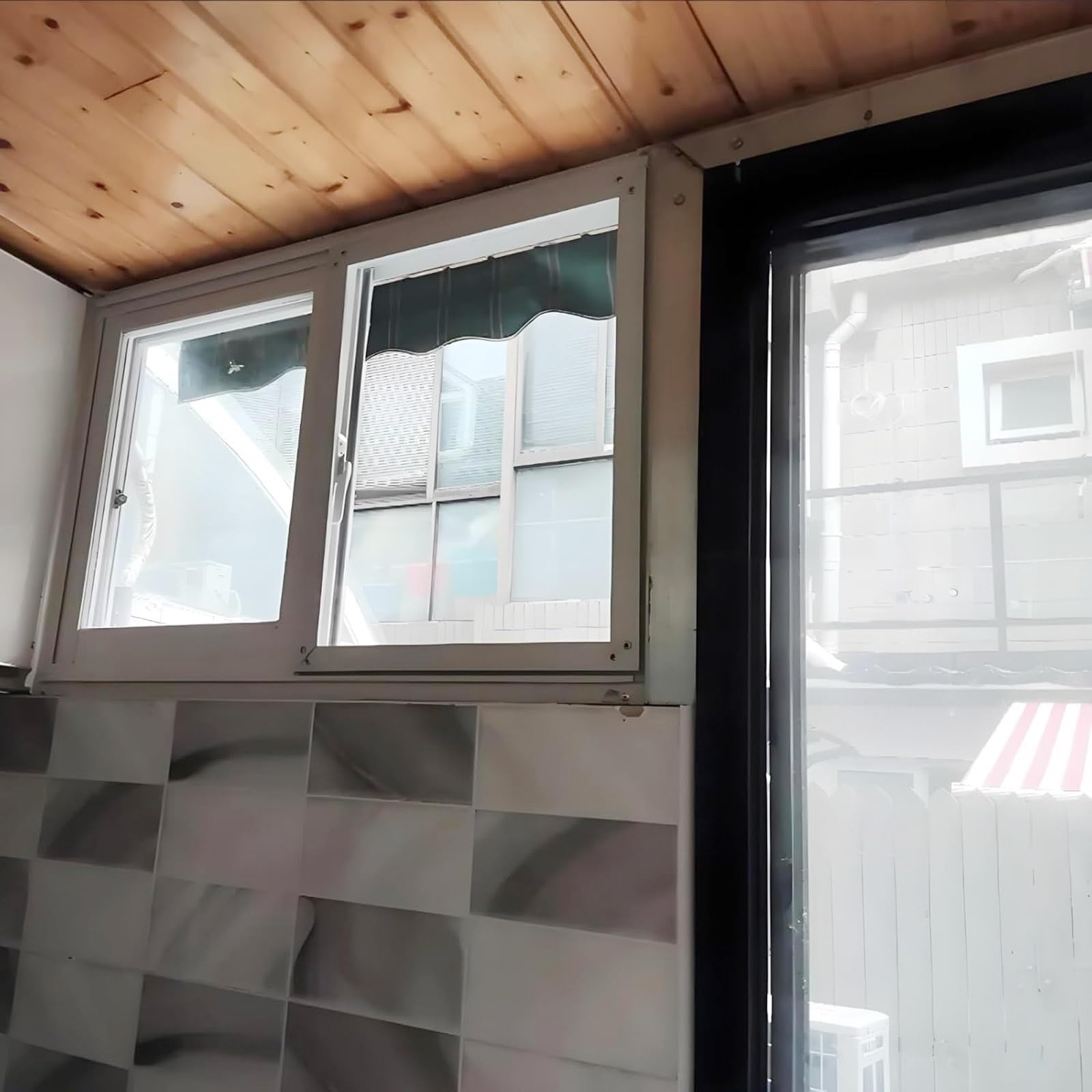 Aluminiowe okno przesuwne do szopy i kurnika, zamiennik - 50-101.6 cm szkło hartowane i ekran idealne do łazienek (czarne 33 x 50) - i stylowy design