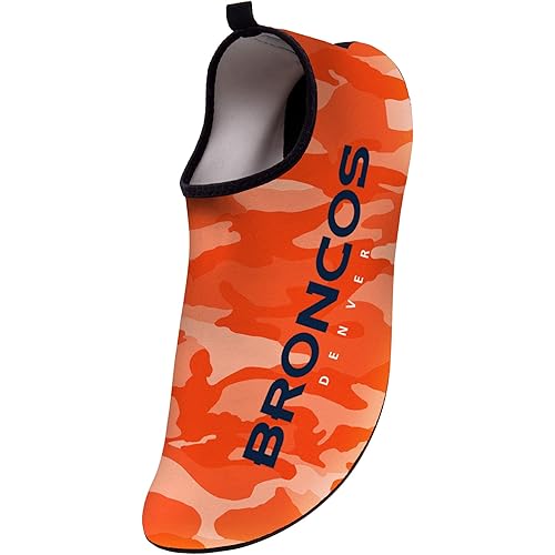 FOCO Men's NCAA & NFL Team Camo Water Shoe