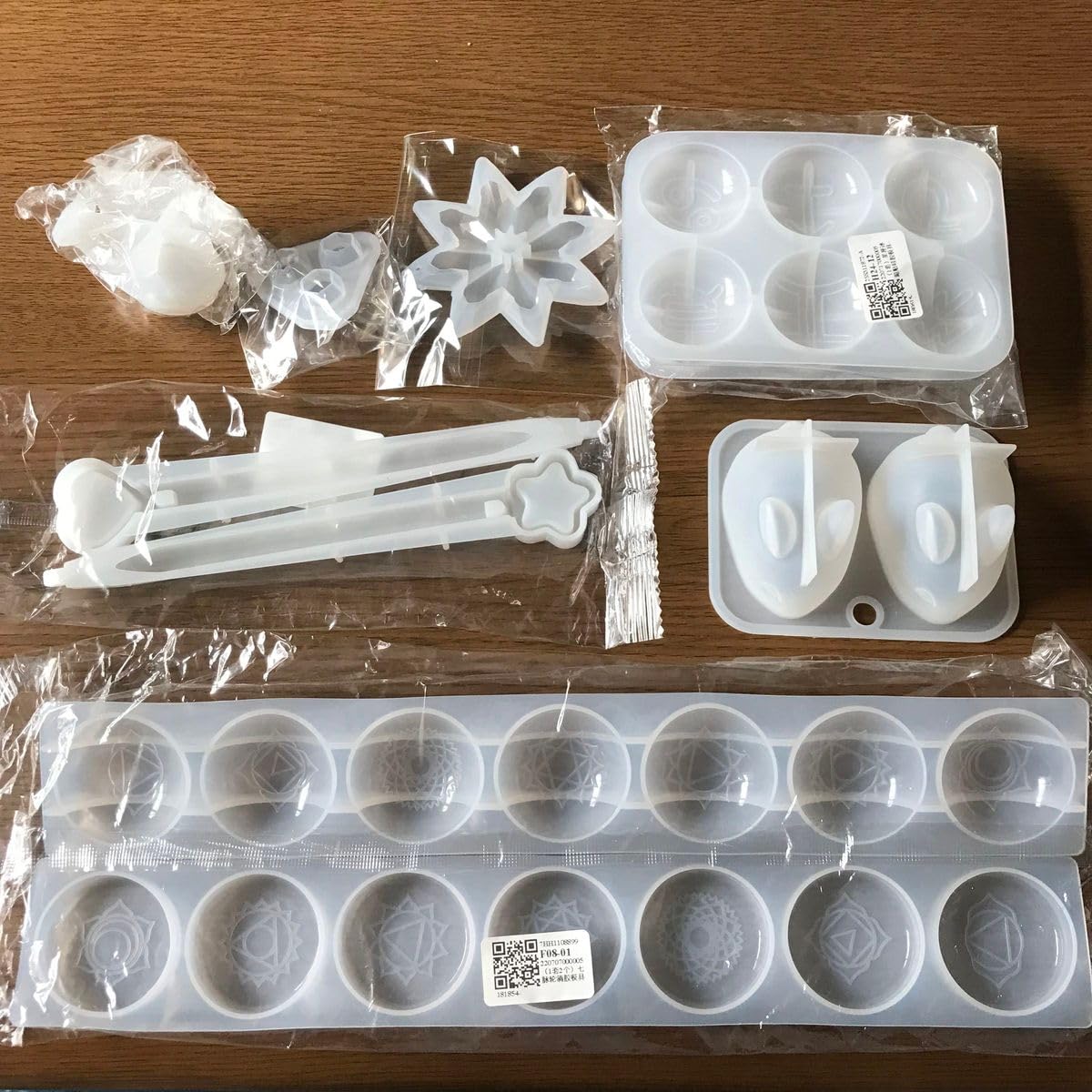 D1040 シリコンモールド シリコン モールド大量 50個 まとめ 卸 仕入れ