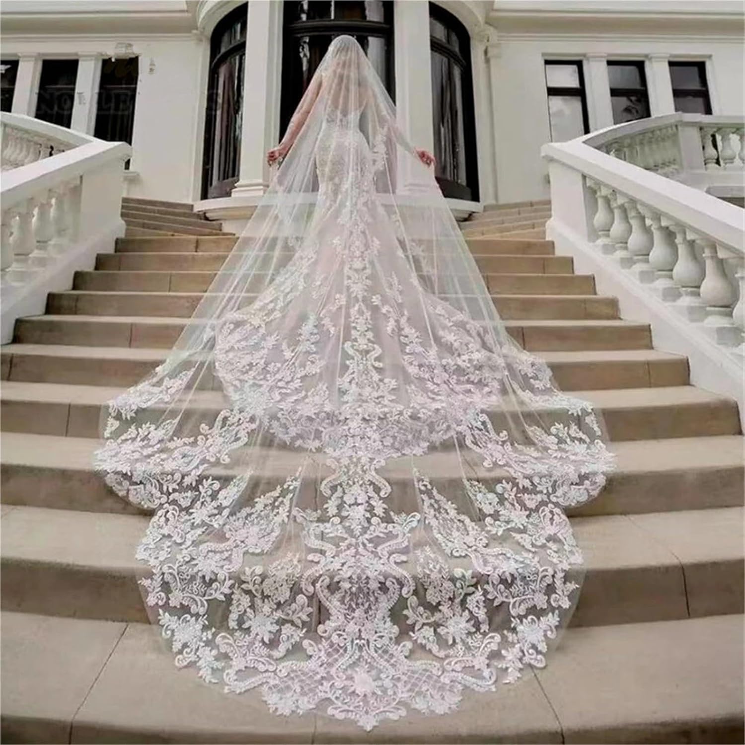 White Vintage Wedding Veil Royal Bridal Veil with Comb Bling Sequins
