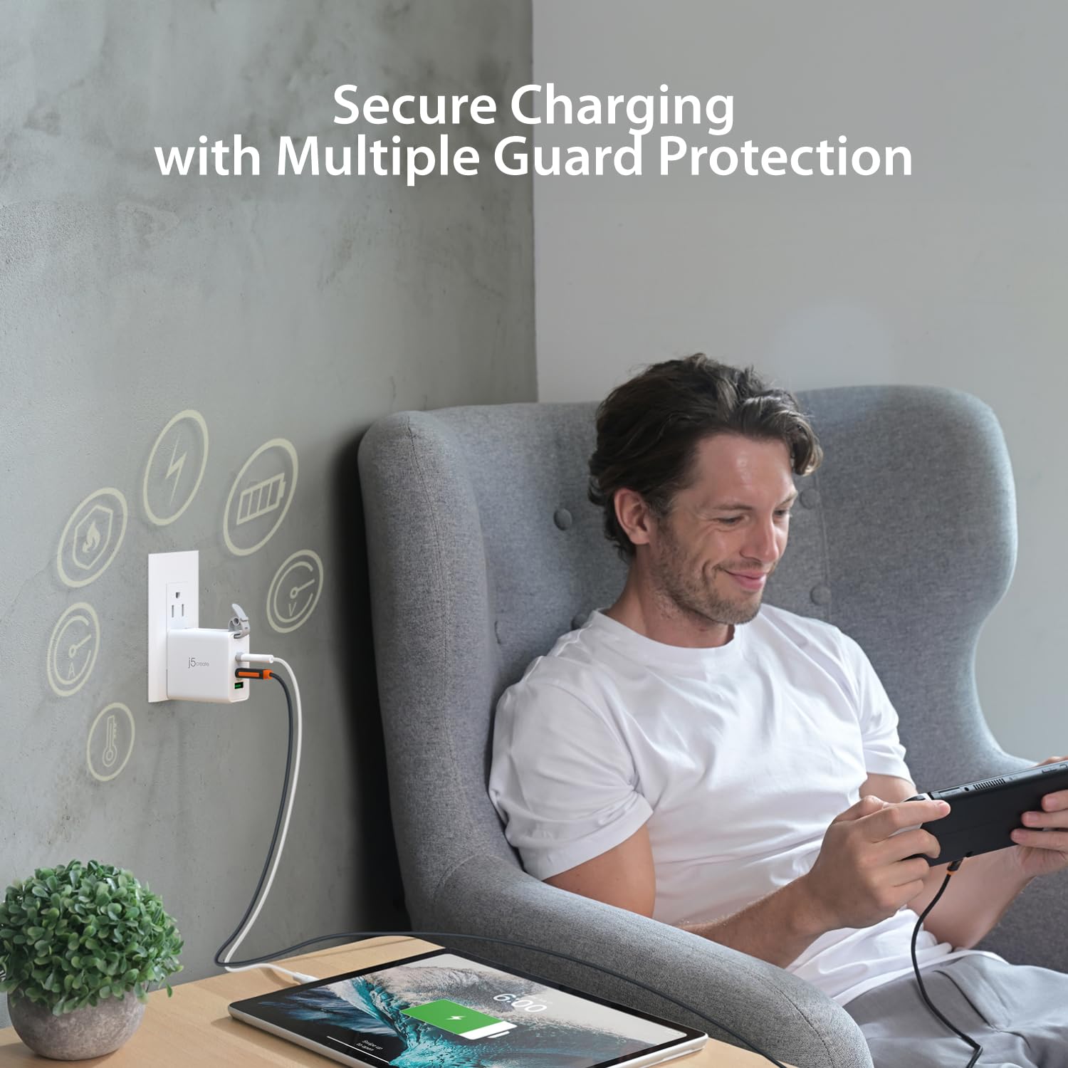 j5create Chargeur USB-C 3 Ports 65W GaN