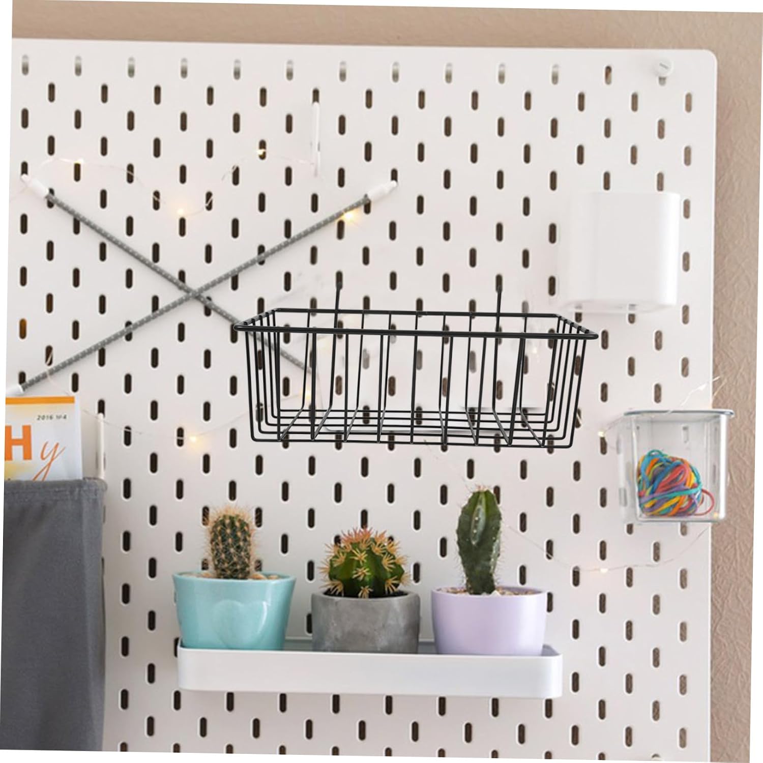 MAGICLULU 2pcs Metal Hanging Baskets Black Wire Baskets for Storage Grid Wall Organizer