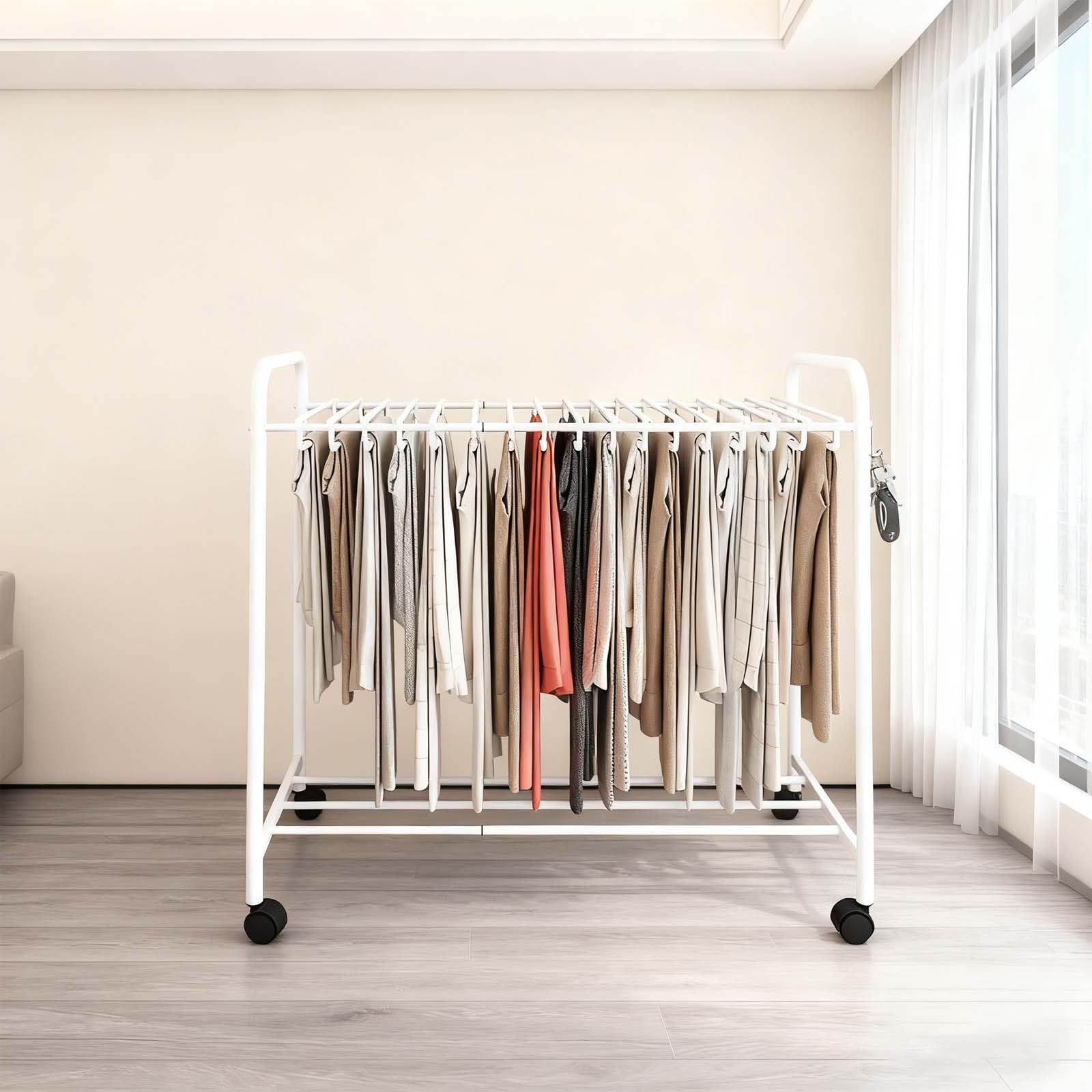Porte-pantalons télescopique en métal pour optimiser les petits espaces de vie