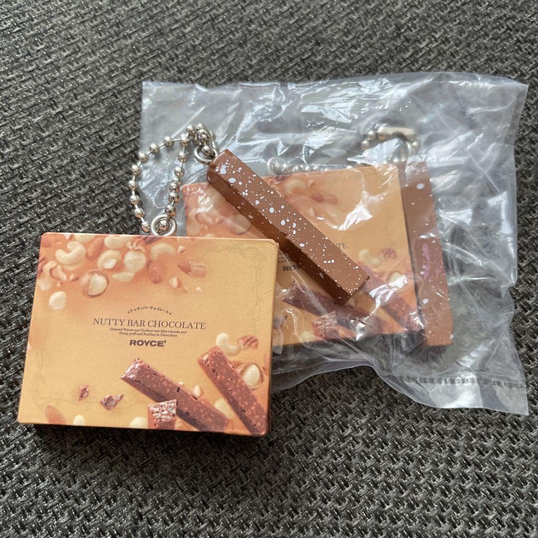 Amazon.co.jp: ロイズ ROYCE