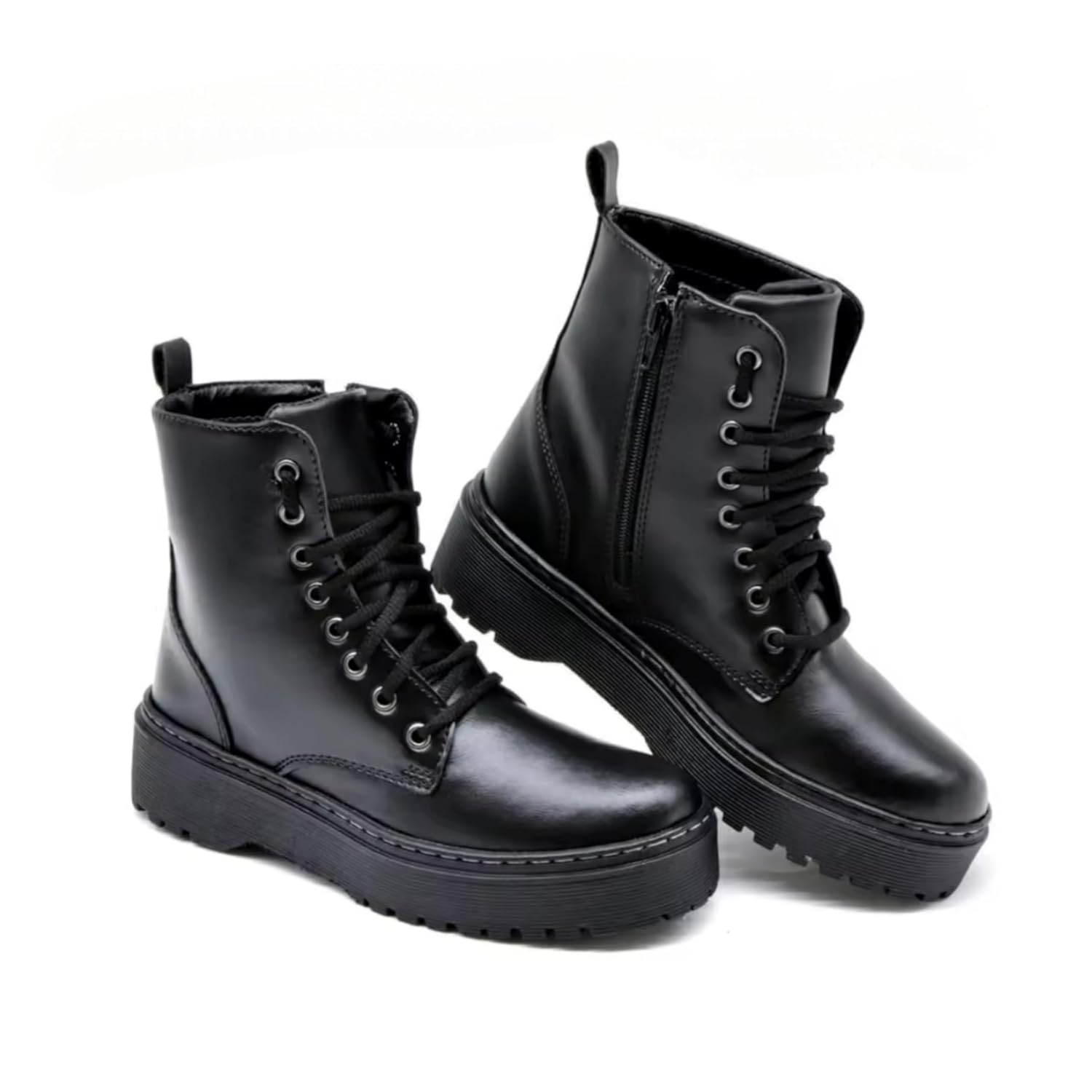 Bota Coturno Feminina Cano Médio em Couro Ecológico Preto – Numeração 35 ao 41, após realizar a compra,envie uma mensagem com o número desejado