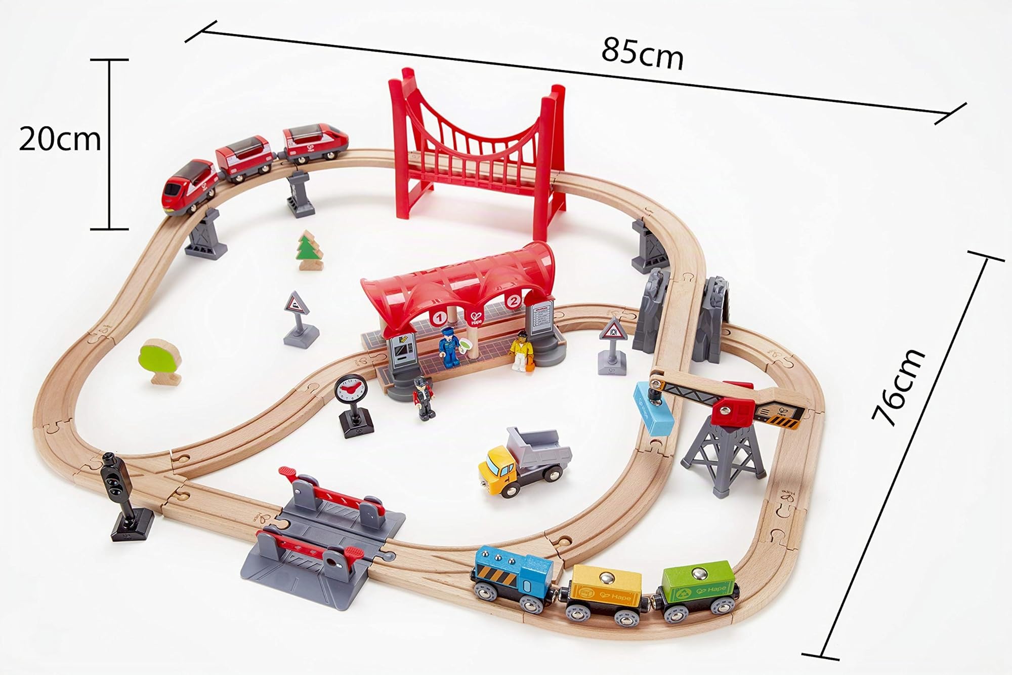 Hape Jouet Circuit de Ville pour Petit Train en Bois 51 pièces - Jeu de Construction pour Enfant de 3 Ans et Plus - Jouet Compatible avec Les Circuits de Train en Bois de Marque Traditionnelles