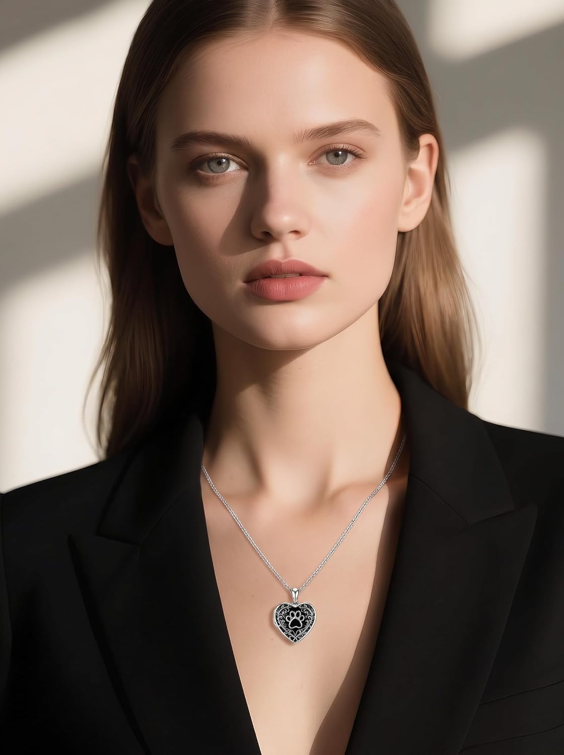 Heart Locket Necklace for Women Photo Necklace Jewelry