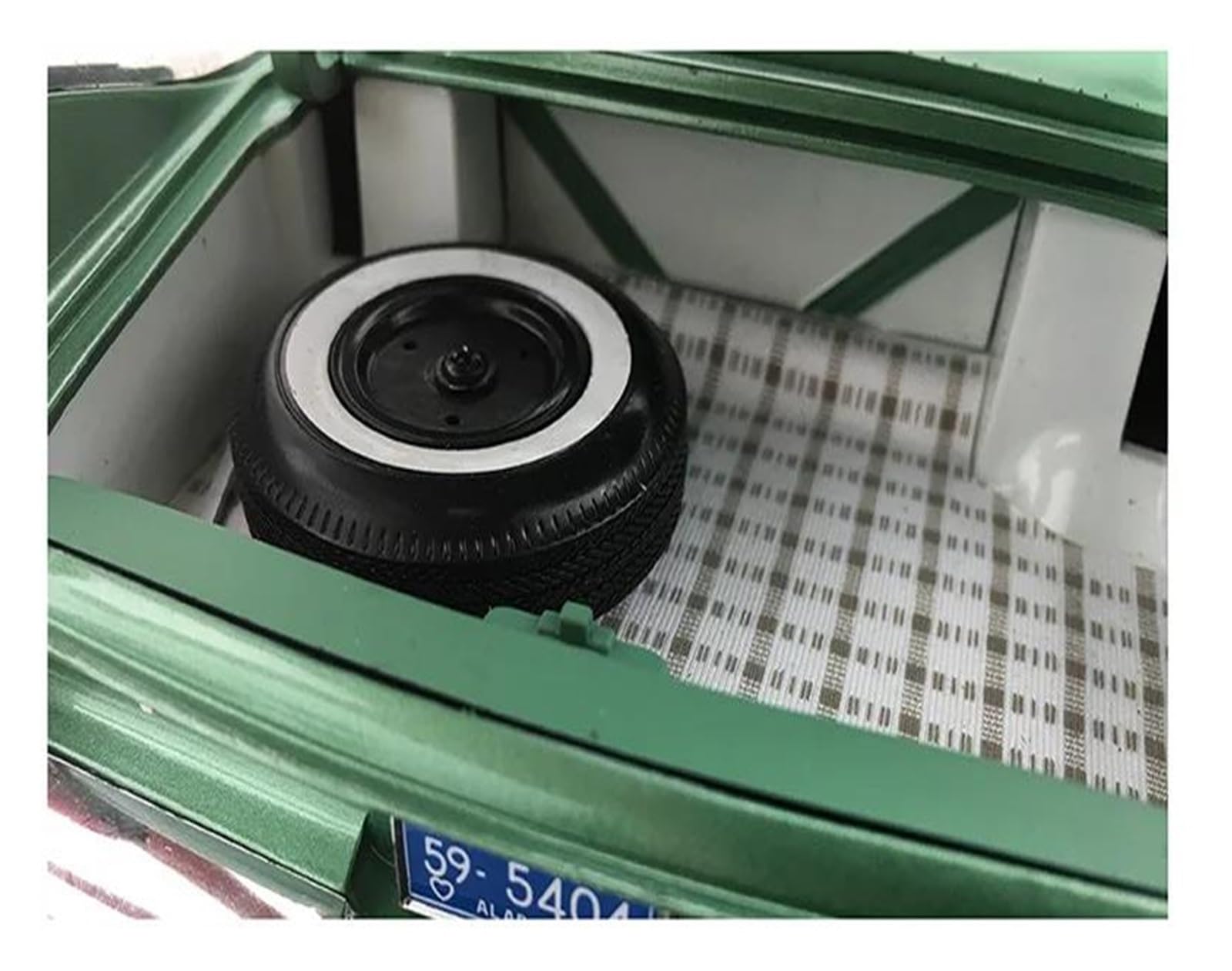 クラシックカー １９６０年代 1/25.amt１６台ジャンク箱オマケ クラシックカー 1960年代 1/25.amt16台ジャンク箱オマケ