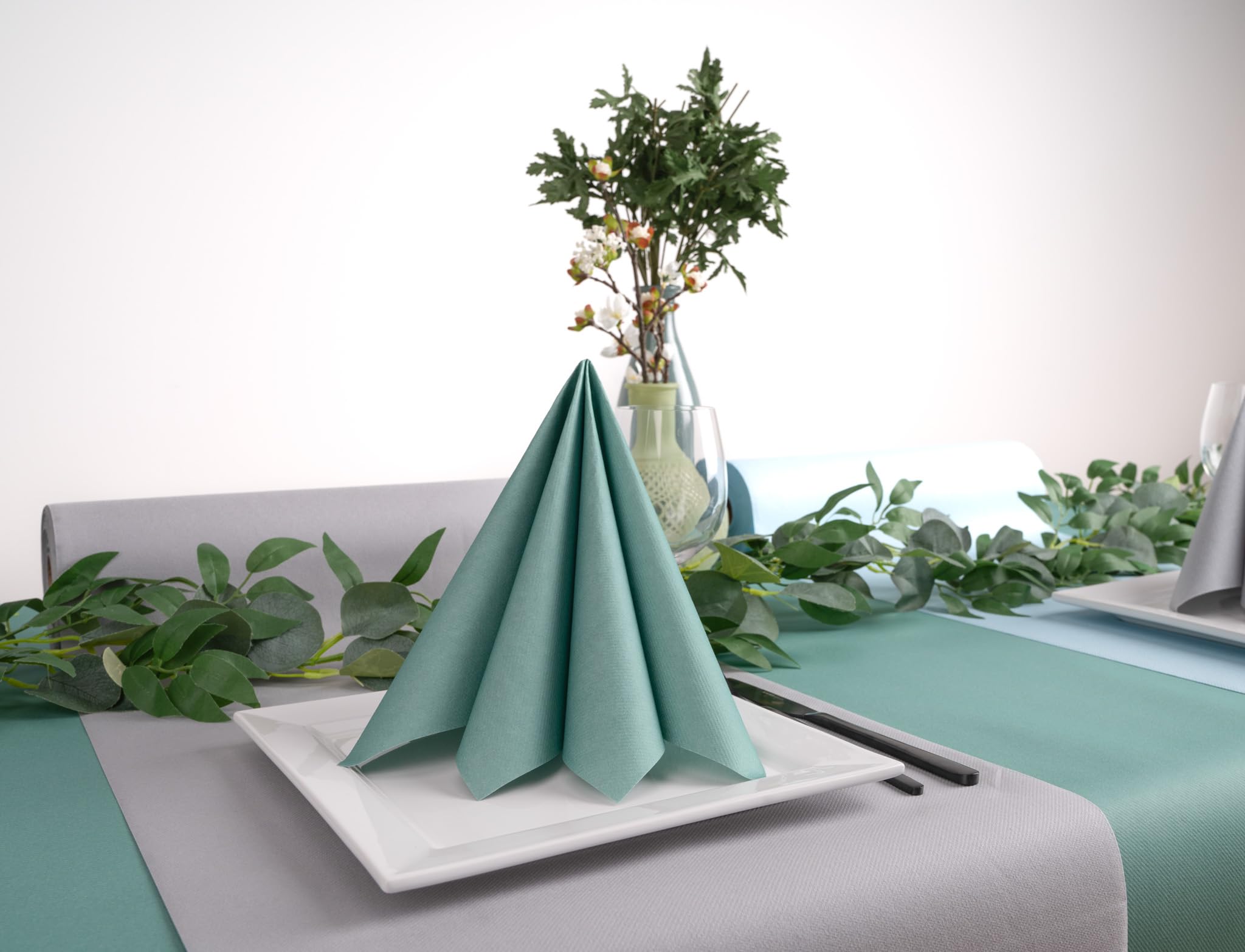 Sovie HORECA Tischdeckenrolle in EUKALYPTUSGRÜN aus Linclass Airlaid, 118 cm x 25 m, 1 Stück, Einweg Tischdeko Bankettrolle Buffetdecke Gastronomiebedarf Hochzeit Party
