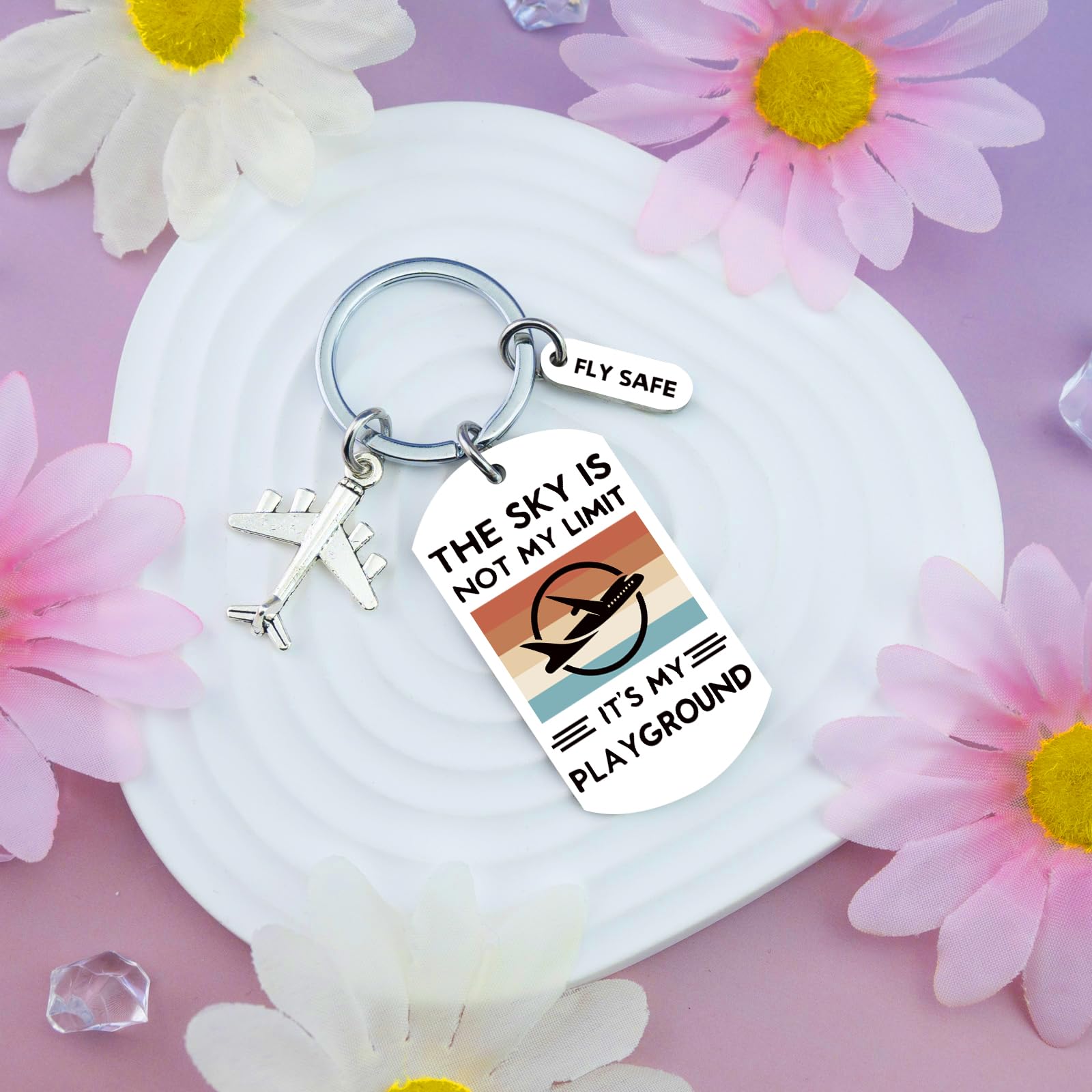Pilot Gifts Pilots Airplane Keychain Gifts for Flight Attendant Aviation Lovers Cool Pilot Gift for Men Women Airplane Accessories Gifts for Pilots in Training Birthday Gift for Flight Attendants