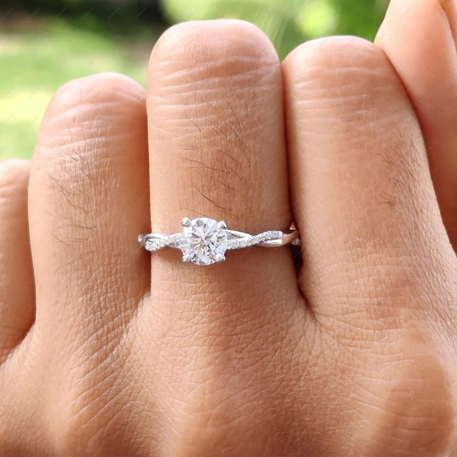 10K 14K 18K Gold 1 Carat Moissanite Twisted Engagement Ring for Women 4-Prong Promise Bridal Ring Jewelry Gift for Wife