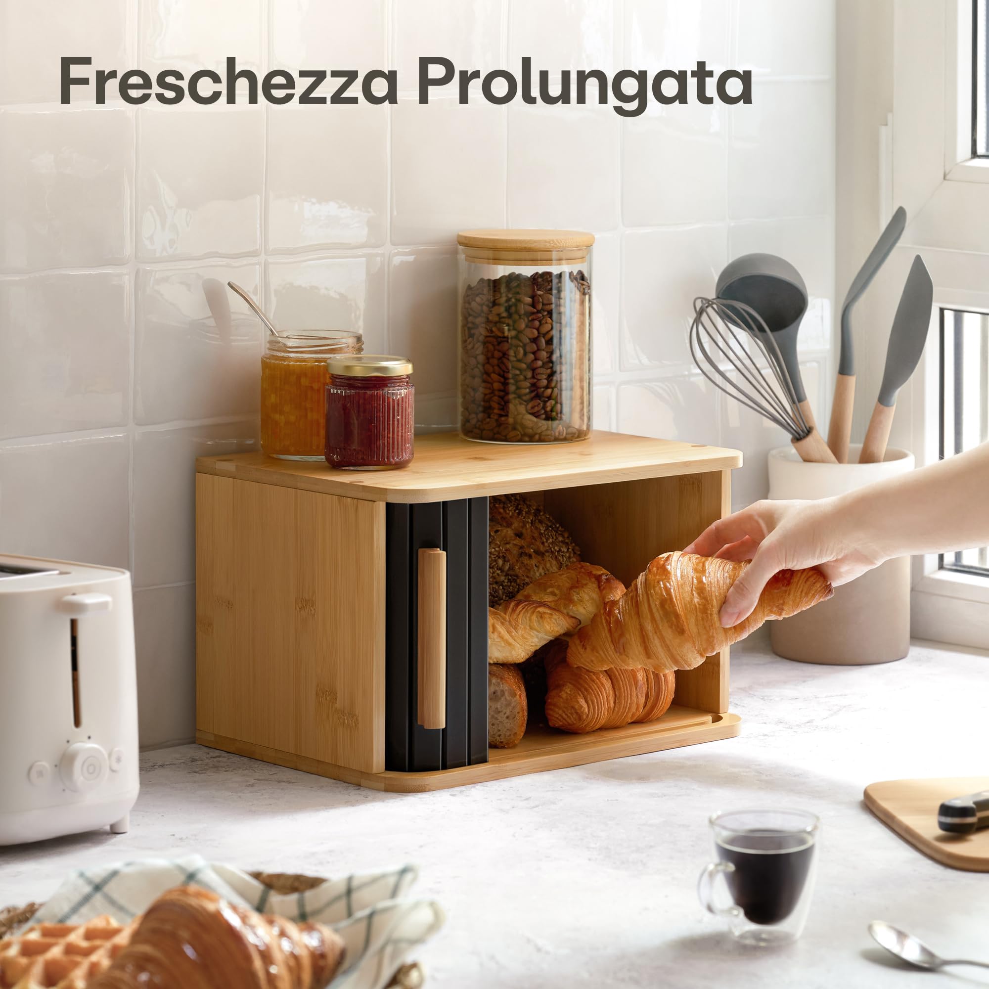 Praknu Portapane Moderno in Legno FSC® Piccolo con Porta Scorrevole - Cassetta Portapane da Cucina 33 x 23 cm - Salva spazio - per Mantenere Il Pane Croccante - Nero