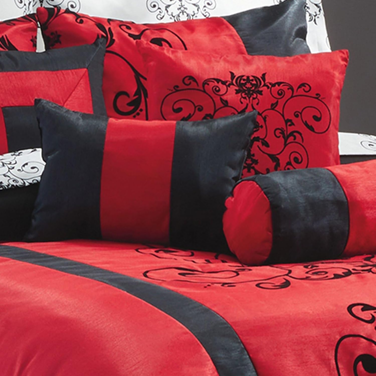 30-Piece Bedding Set, Complete All-in-One Bedroom Makeover Ensemble, Coordinated Bedding and Window Set, Westport/Red, Full