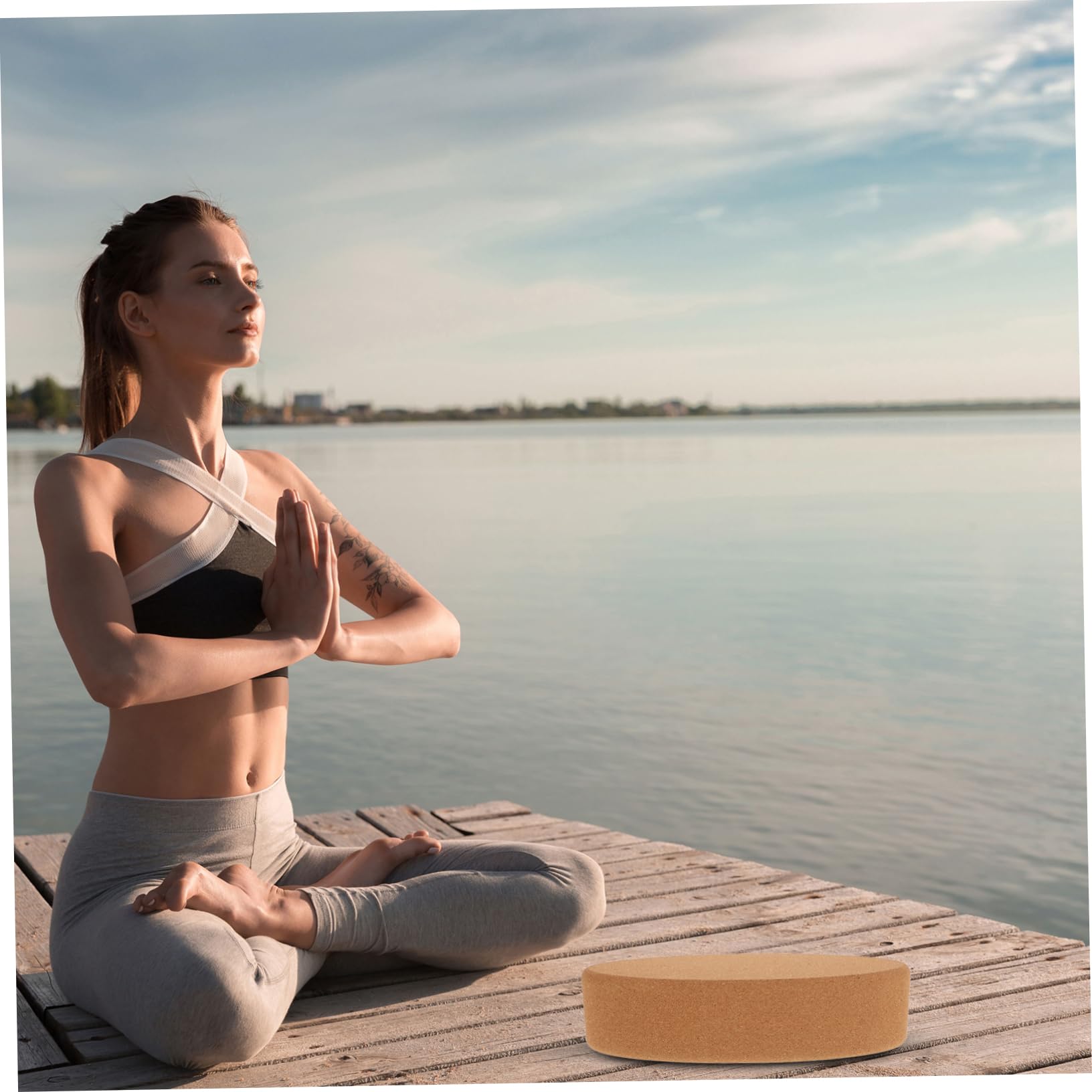 ibasenice Bloque de Yoga de Corcho Ovalado, Apoyo de Alta Densidad, Tacto Cómodo, Adecuado para Principiantes y Estiramientos de Piernas en Entrenamiento