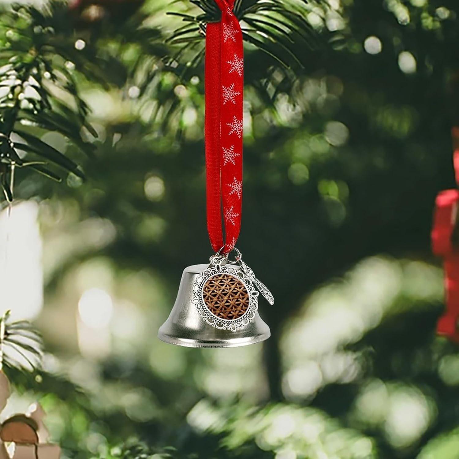 Wicker Woven Grid Christmas Bells Ornaments with Wings & Heart Silver Bell Pendant for Christmas Tree Home Door Mantle Fireplace Decoration