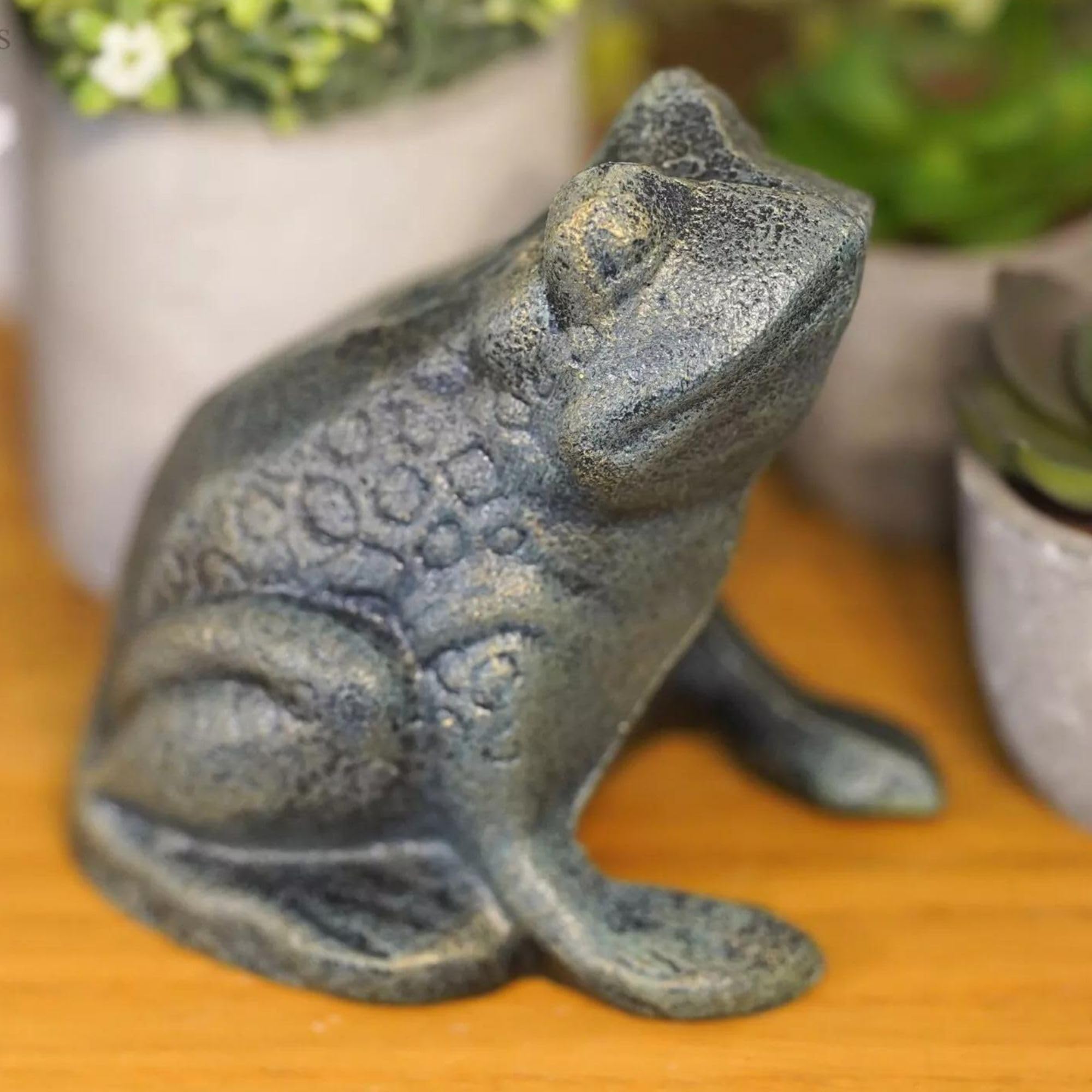 Cast Iron Frog Antique Finish | Metal Toad Statue Animal Home Garden Ornament