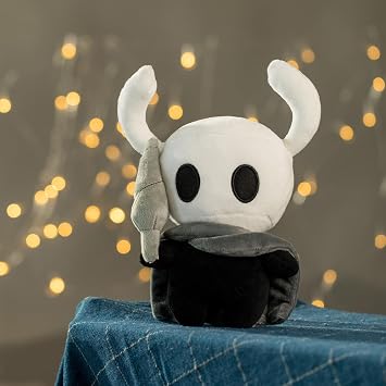 CHANGYUE Hollow Plush Toy Anime Doll Figure, Soft Stuffed Cushion Plush Throw Pillow, Collection Gift for Anime Fans, 20-30cm (Knight)