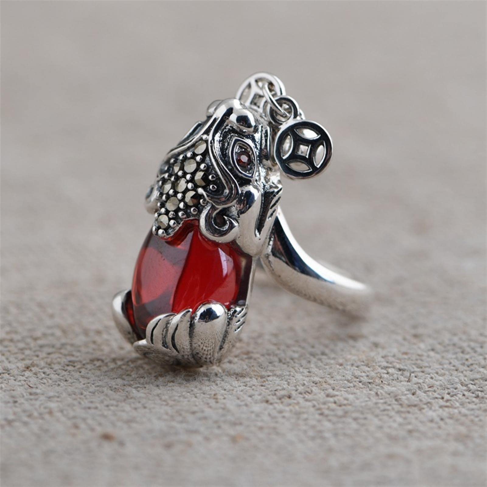 Entfesseln Sie Reichtum und Glück mit Vintage Feng Shui Pixiu Ring Set - 925 Sterling Silber mit roten Granaten Männer und Frauen