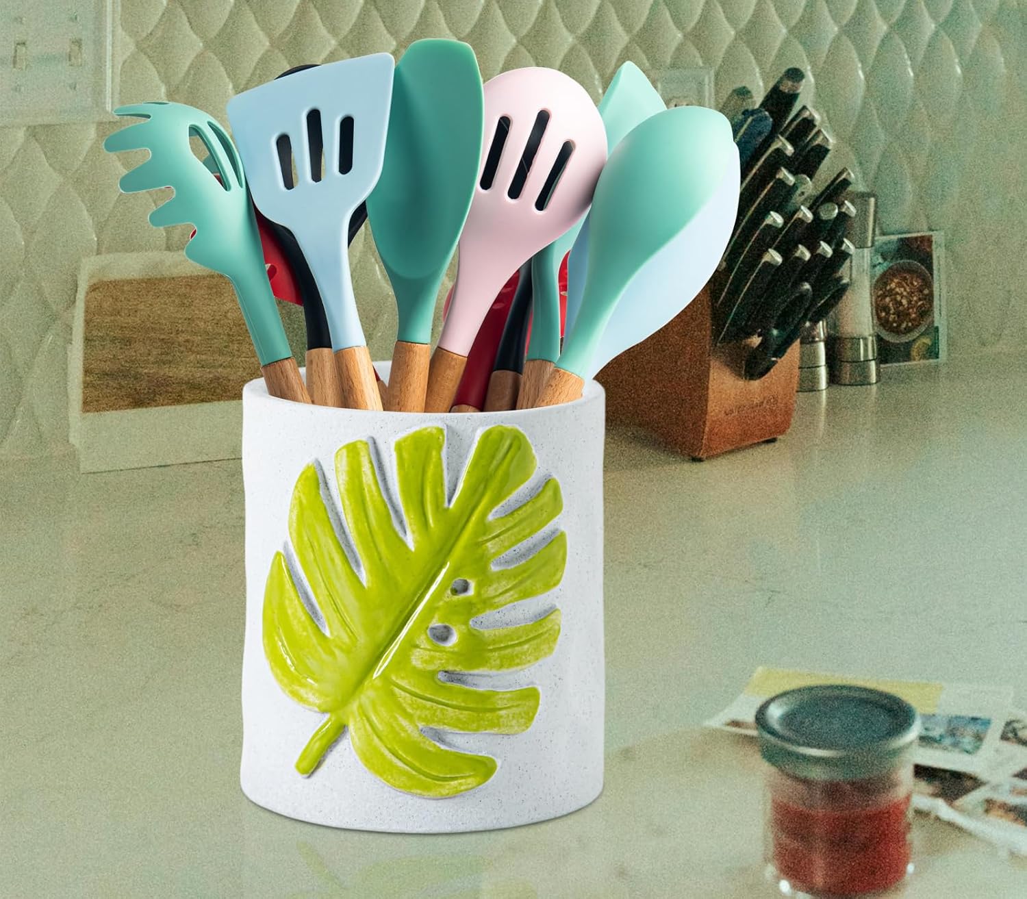 dgudgu Leaf Kitchen Utensil Holder For Countertop White Ceramic Utensil Crock For Counter 3D Green Oak Leaf Design Easy-Grip Textured Kitchen Countertop Organizer For Spoons Spatulas Cooking Tools