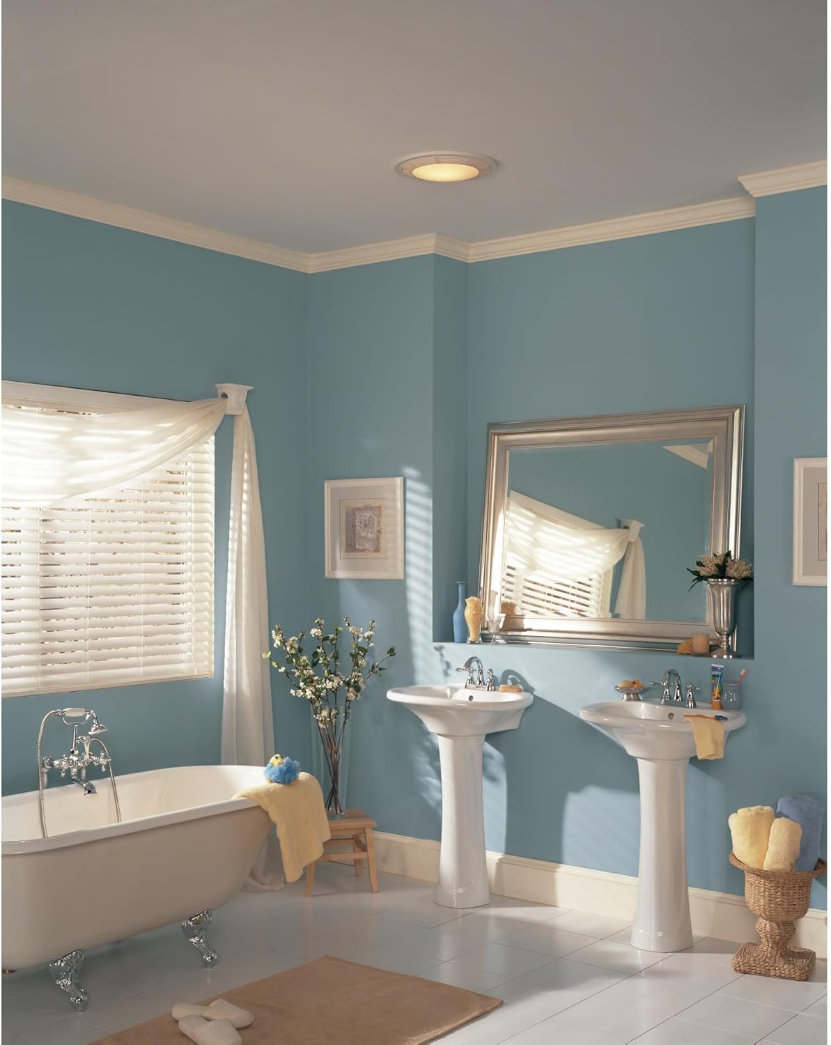 White Metal Bathroom Ventilation Fan with Light and Nightlight