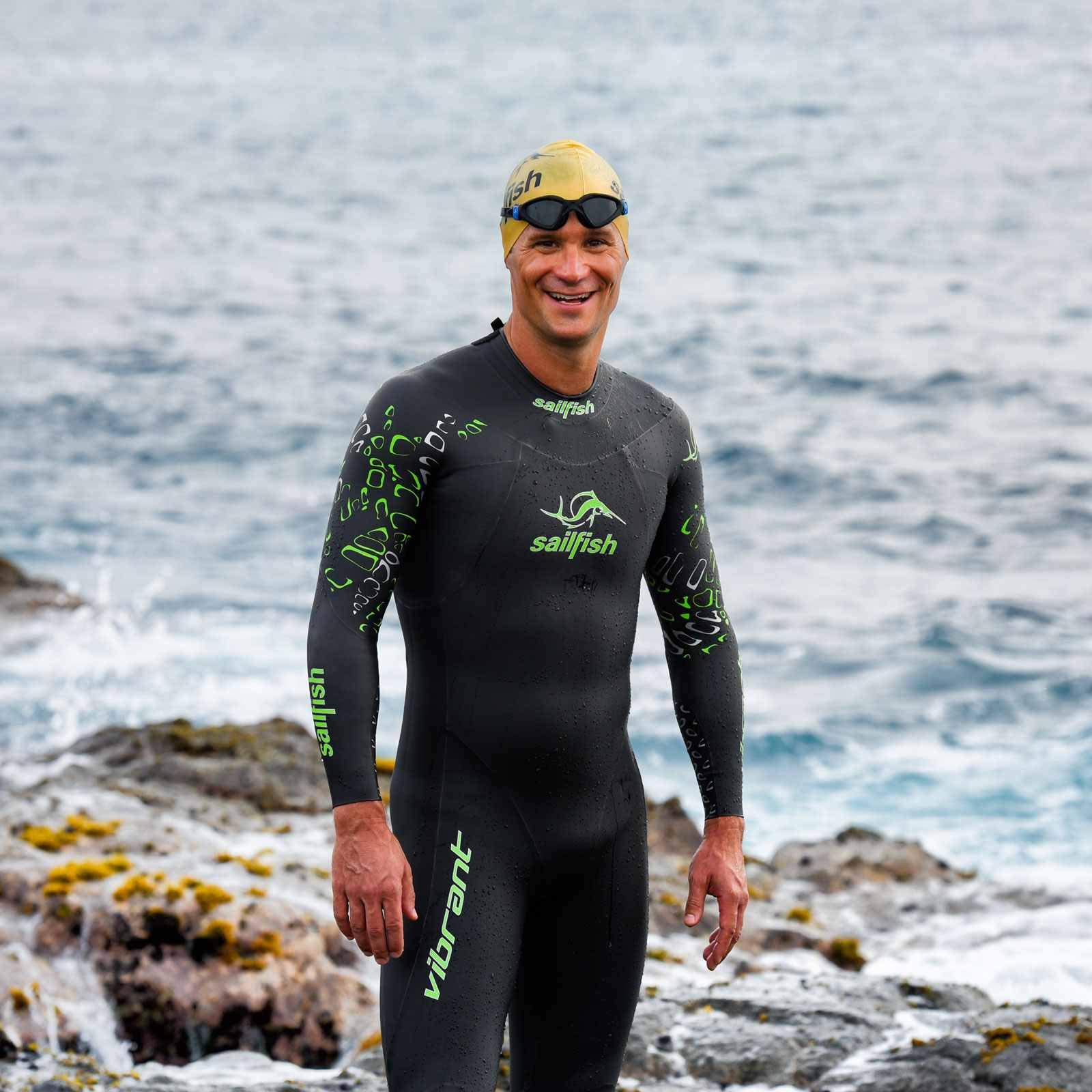 sailfish vibrantウェットスーツ トライアスロン　クロッチジッパー Sailfish Wetsuit Men's Vibrant Neoprene Wetsuit, Size XSL : Amazon