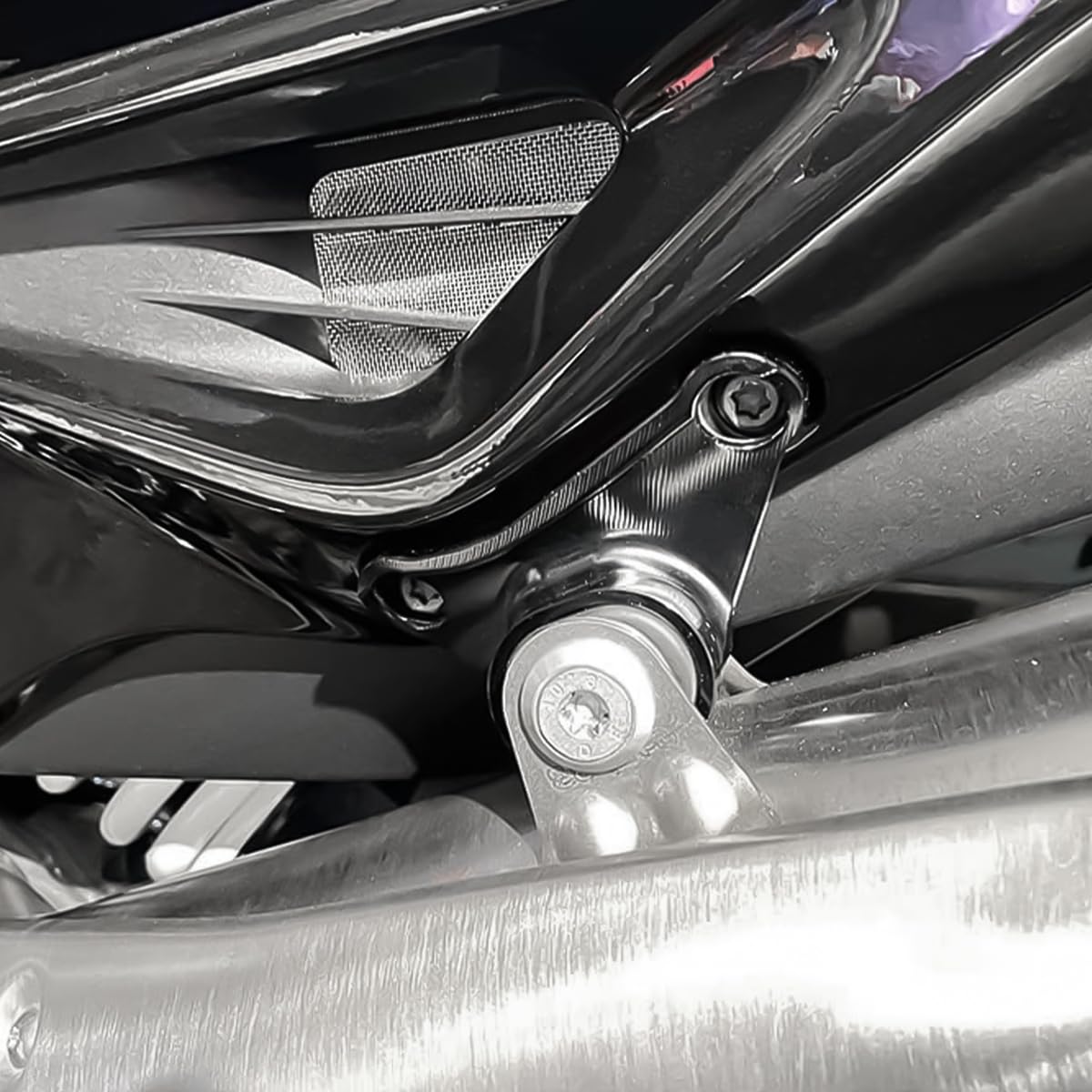 Supporto per tubo di scarico per moto, supporto ad anello fisso, protezione per KTM Duke 790 Duke 890 R 2018 2019 2020 2021