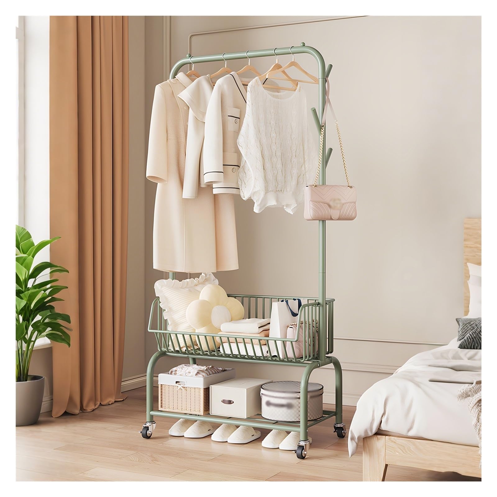 Portant à vêtements sur roulettes ajustable pour optimiser le rangement