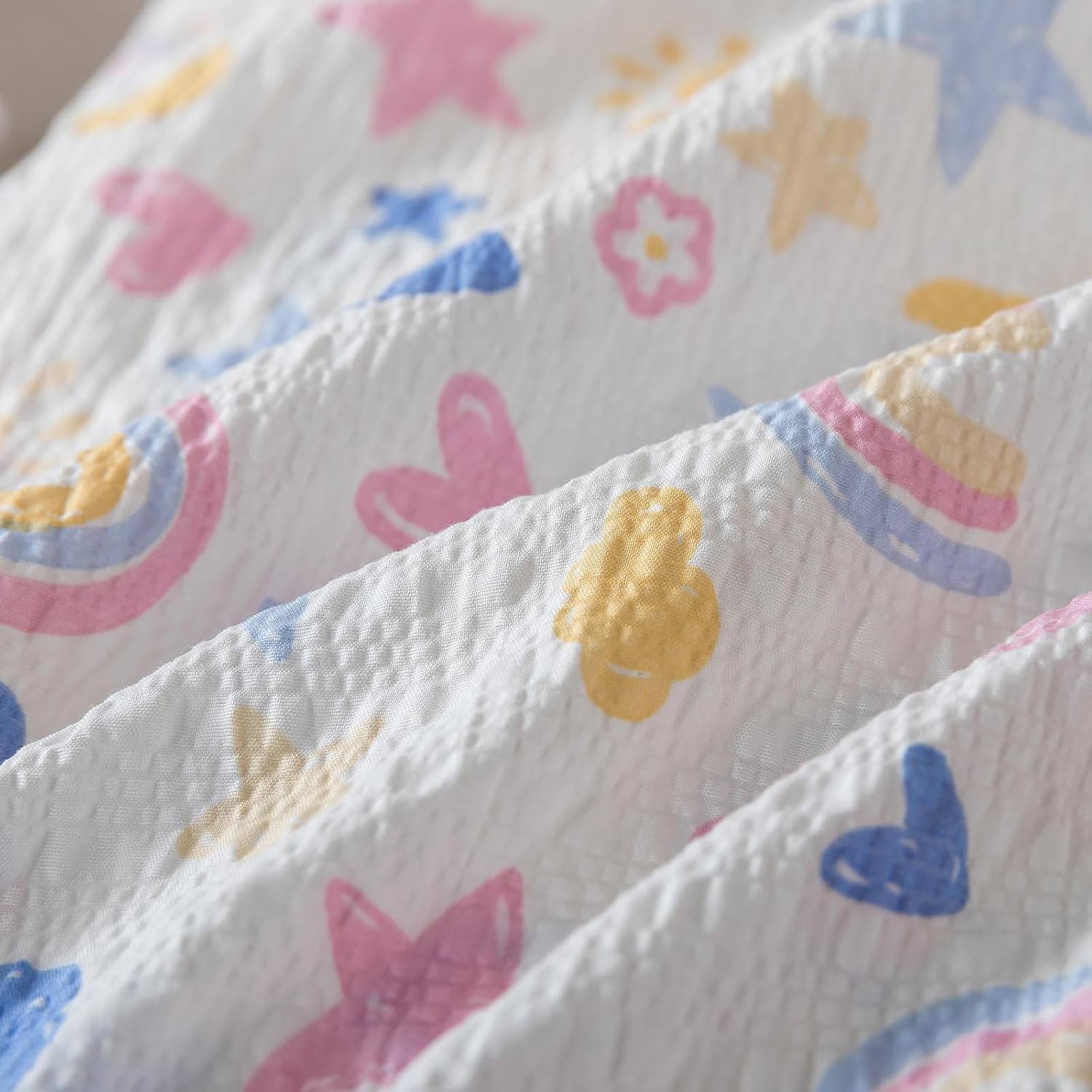 Caressma Rainbow Star Toddler Bedding Set 4 Pieces Kids Comforter Set | Soft Bedding Set, Includes Comforter, Fitted Sheet, Flat Sheet & Pillowsham, Rainbow & Star Nursery Bed for Toddler Girls