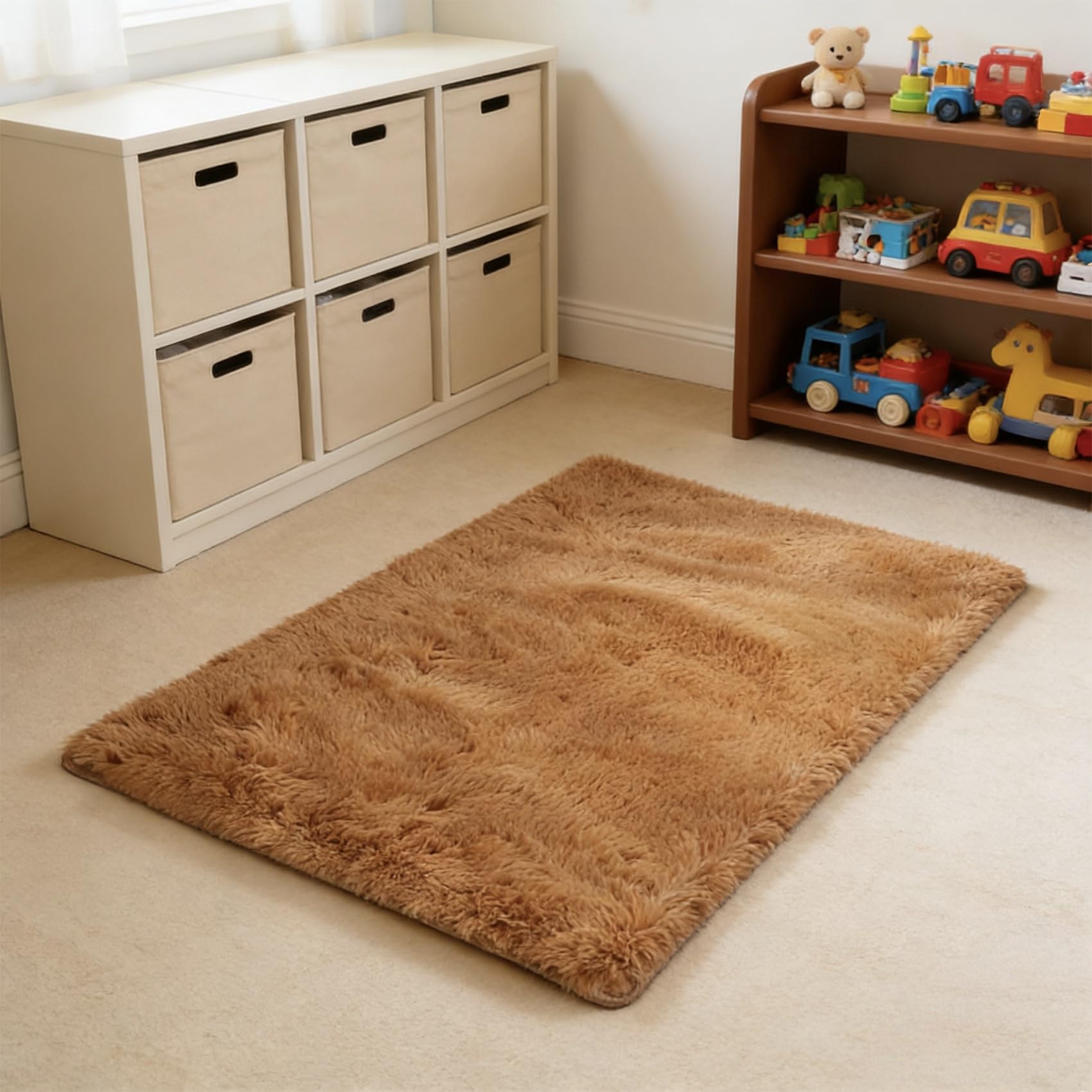 Tapis chambre doux poils longs idéal pour réchauffer le sol du bureau