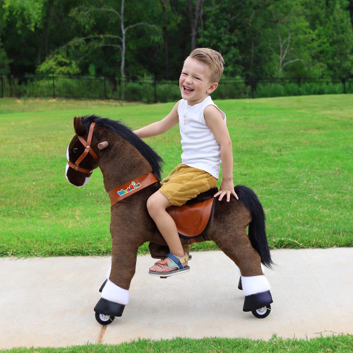 馬のポニー Amazon.co.jp: WondeRides 馬に乗る ポニー チョコレート 乗馬