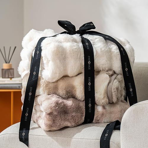 Miniatura 7 de EVERGRACE Manta ultrasuave y lujosa de piel sintética de conejo Ridgeline, manta gruesa y cálida para cama, acogedora manta reversible de felpa para