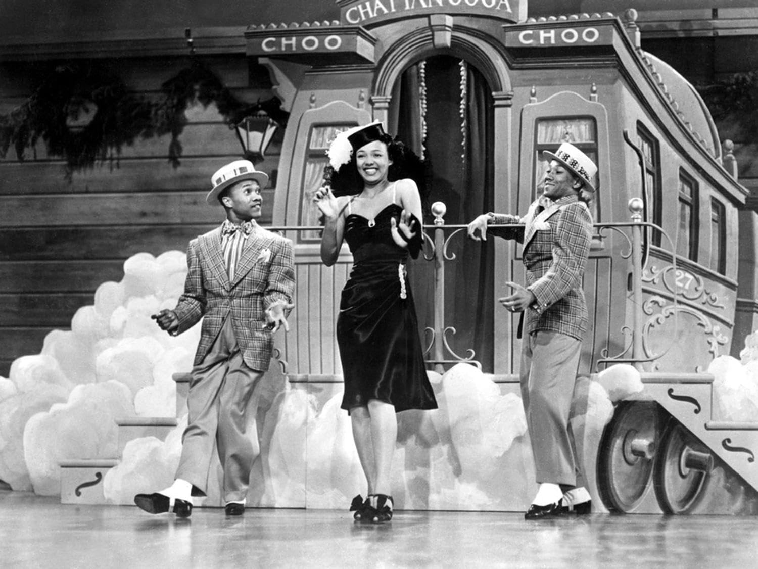 Amazon.com: ART.COM Wall Photo Sun Valley Serenade, Nicholas