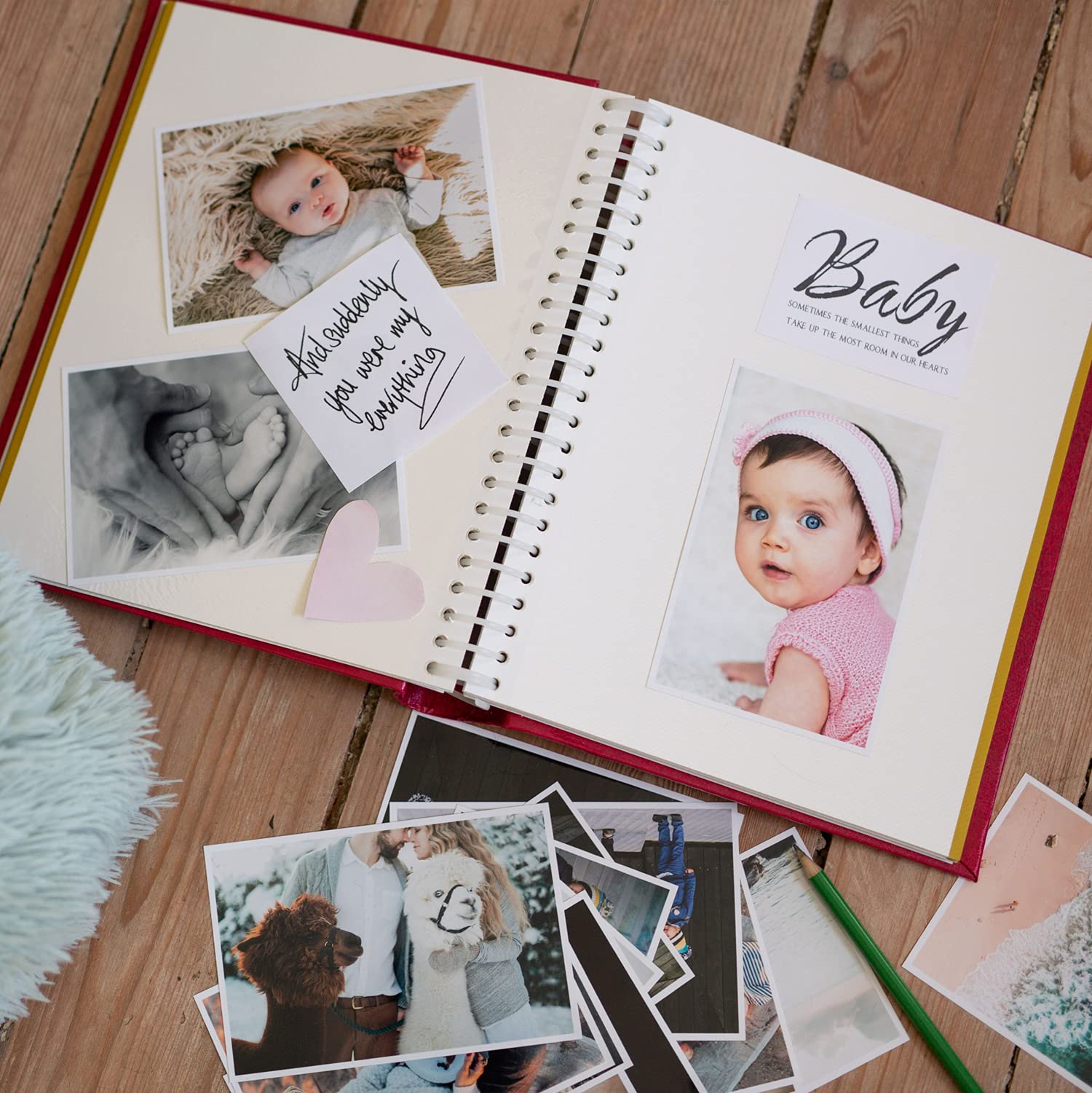 Álbum de Fotos Autoadhesivo, Personaliza tu álbum de Fotos con imágenes de Diferentes tamaños, fácil de llenar y Larga duración, Gran álbum de fotografía, (Verde, 2 x 60 páginas)