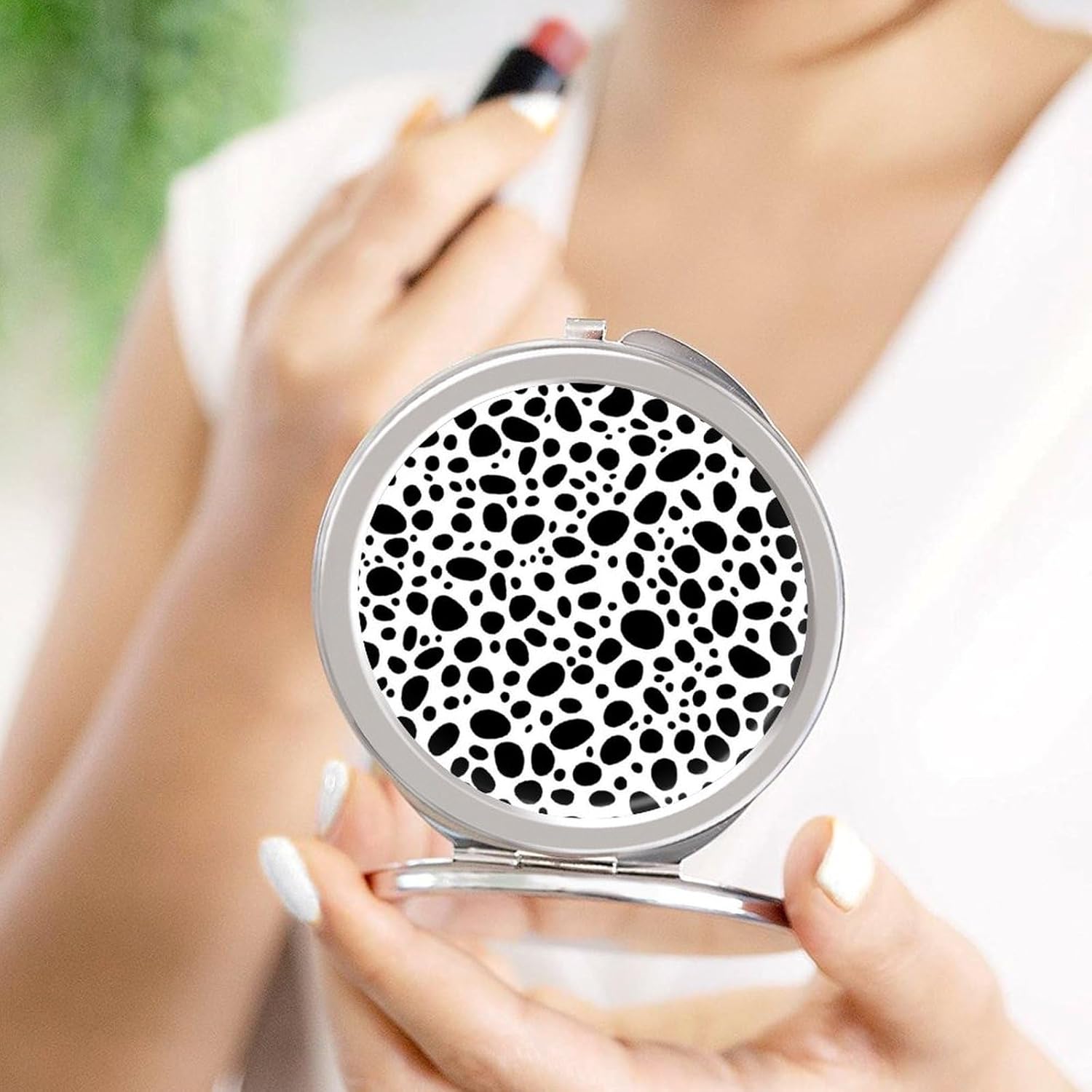 Cow Dalmatian Dog Printed Compact Makeup Mirror Mini Foldable Cosmetic Mirror Portable Travel Mirror for Purse Pocket