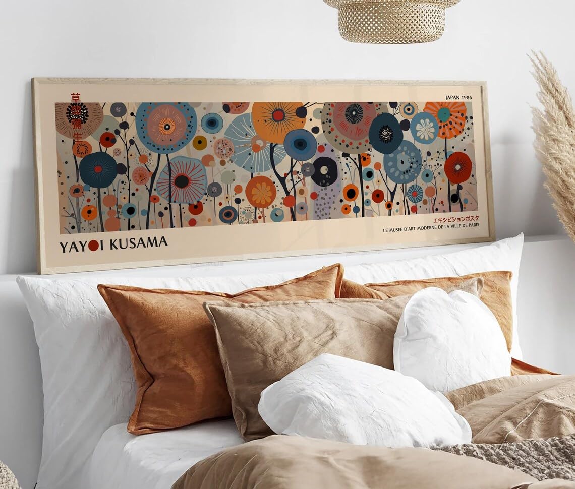 Affiche Yayoi Kusama pour habiller un dessus de lit vide et long - 8