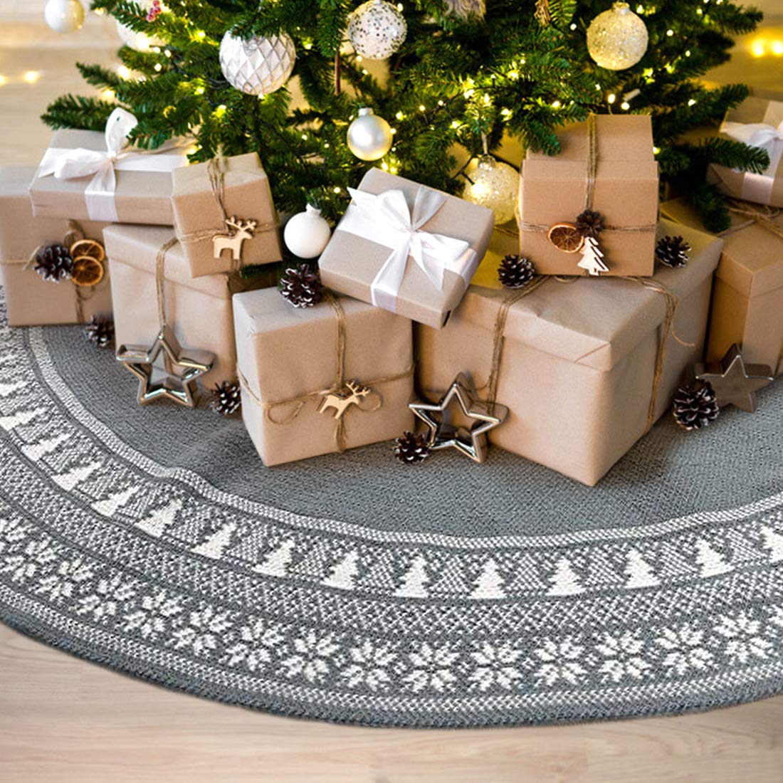 Dremisland Grote kerstboomrok, 122 cm rustieke, gebreide dikke boomrok met sneeuwvlokken en rendier, rode kerstboomrok, thuisdecoratie voor de feestdagen, voor binnen en buiten