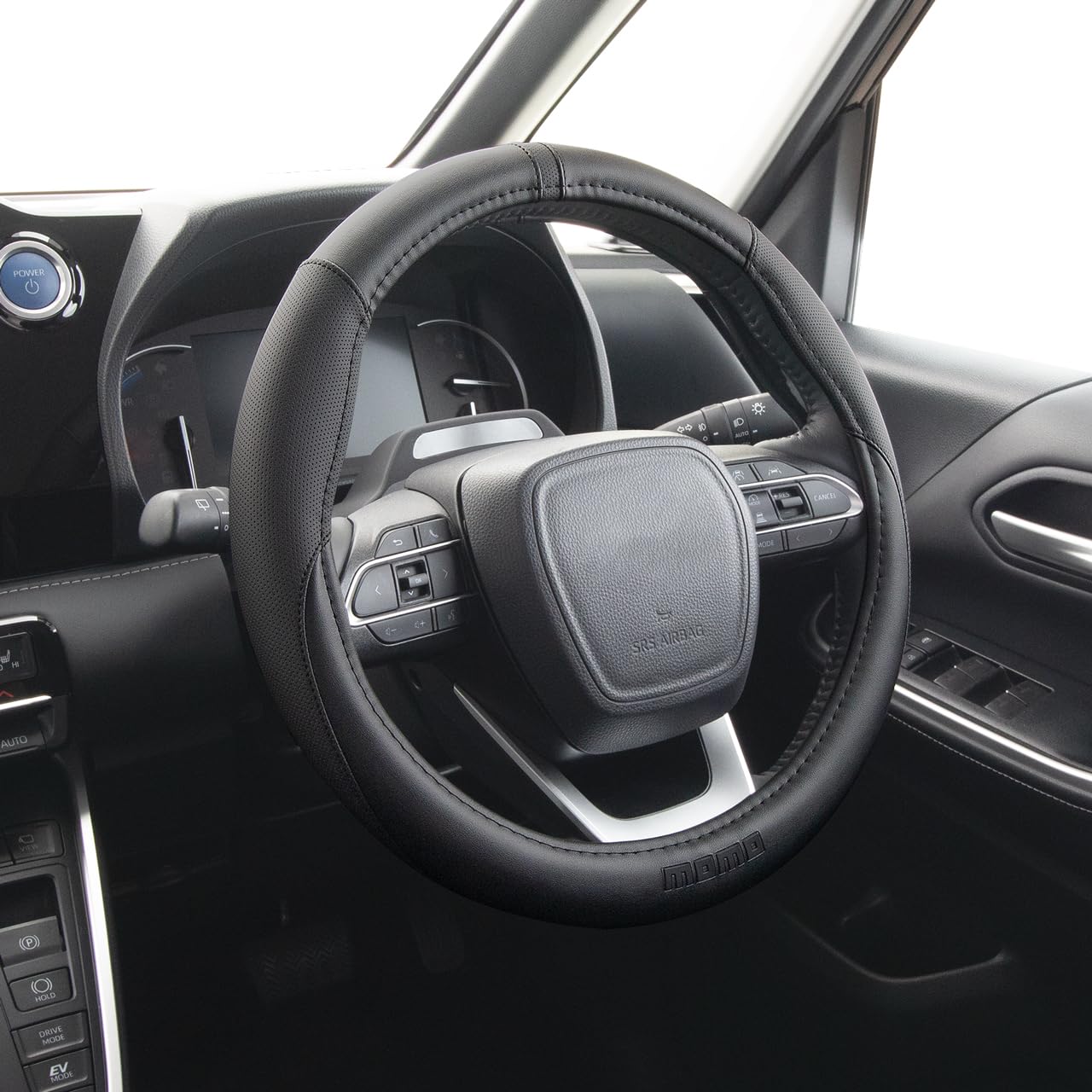 Amazon.co.jp: MOMO Momo Elegant Steering Wheel Cover Steering