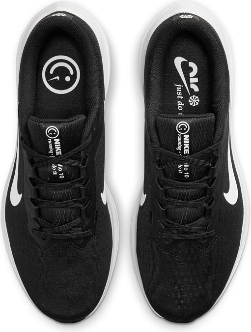 NIKE Men's Winflo 10Sneaker