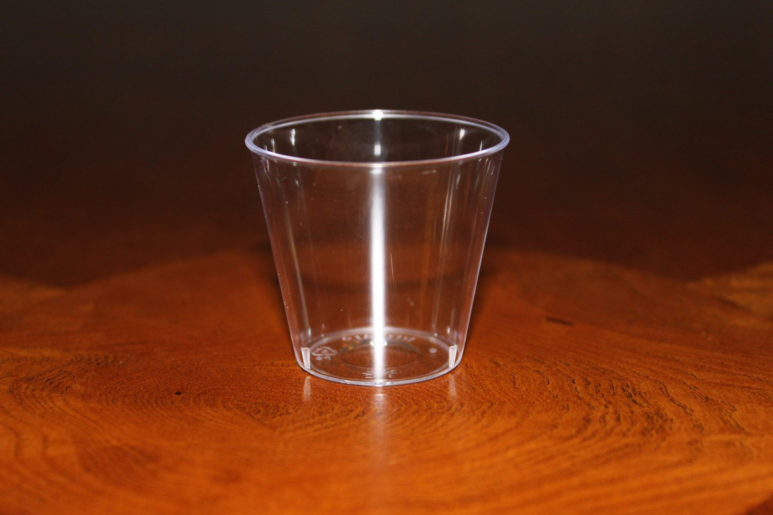 Amazon.com: 1 ounce Clear Plastic Shot Glasses - Box of 500 (1 oz) : Health  & Household