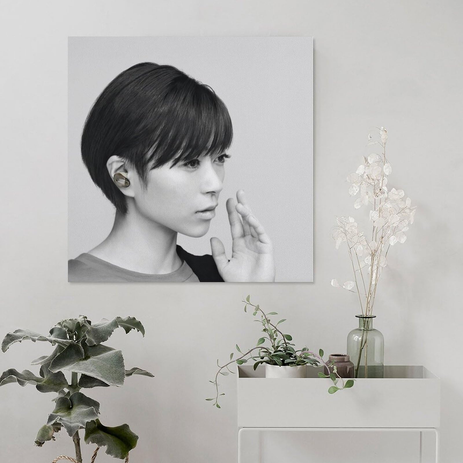 Amazon.co.jp: 宇多田ヒカル 音楽 歌手 4 ポスター 印刷 ポスター